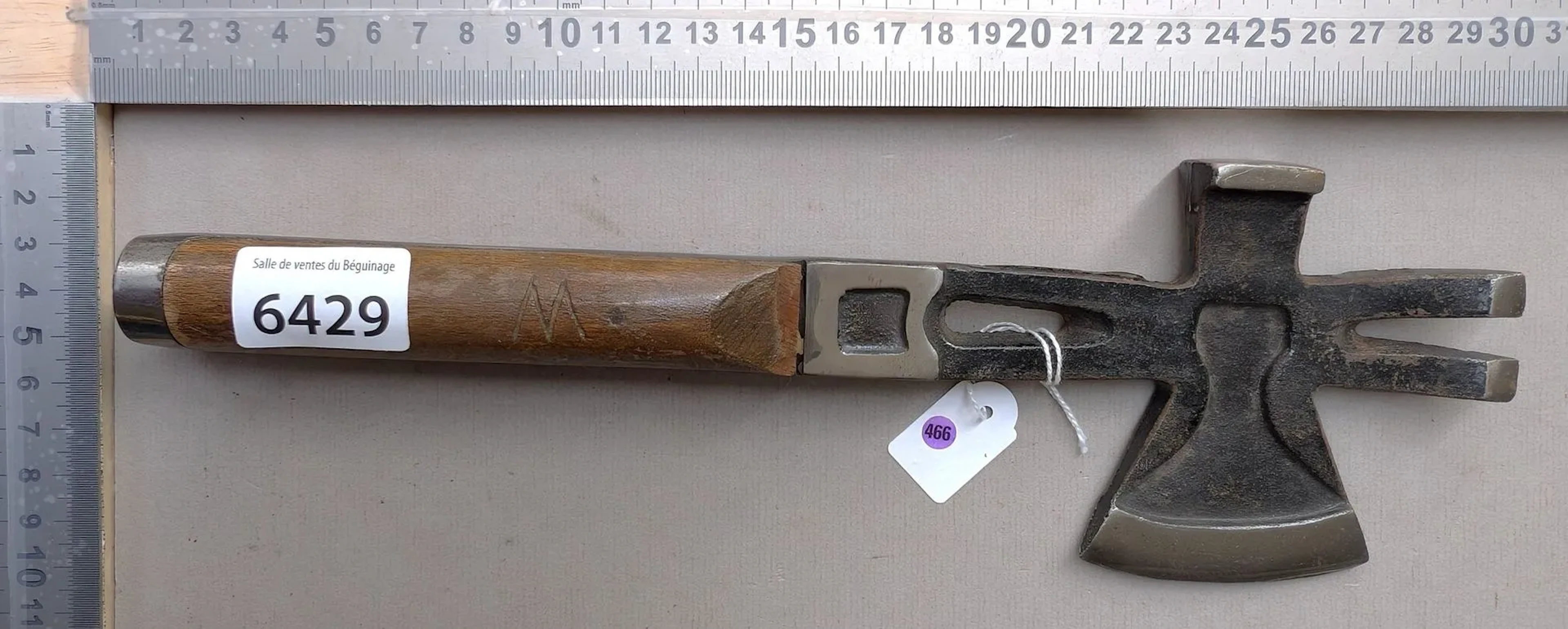 1 small multifunction hatchet—see photos for dimensions and condition
