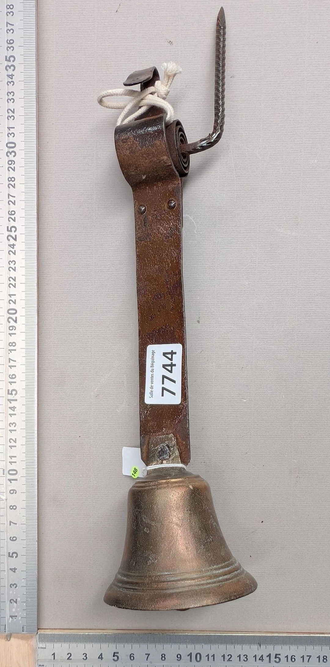 1 antique store bell made of steel and brass—see photos for dimensions