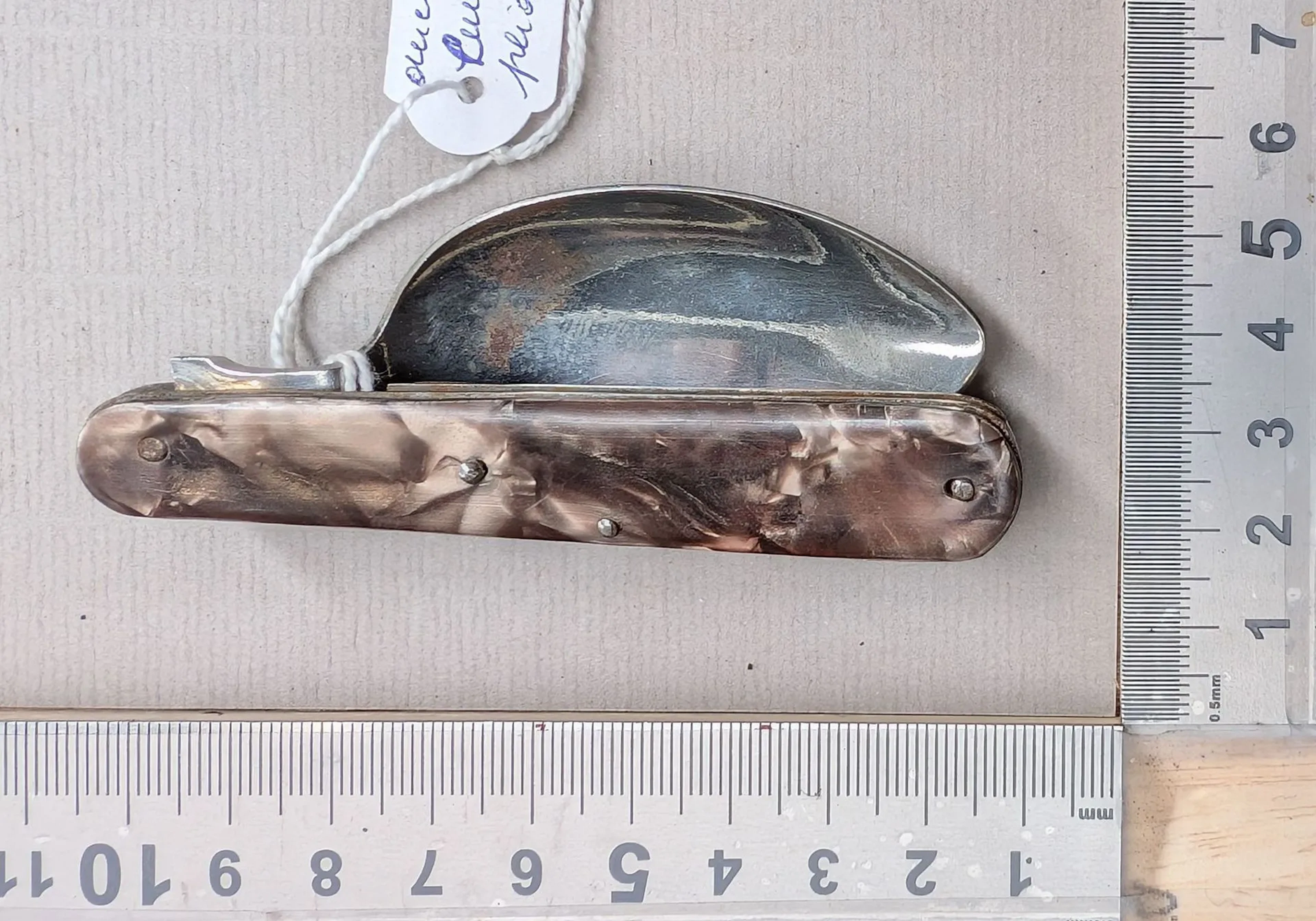 Antique folding spoon—see photos for dimensions and condition