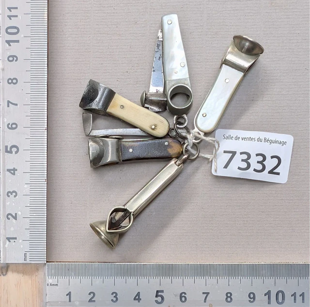 5 cigar cutters - See photos for dimensions and condition