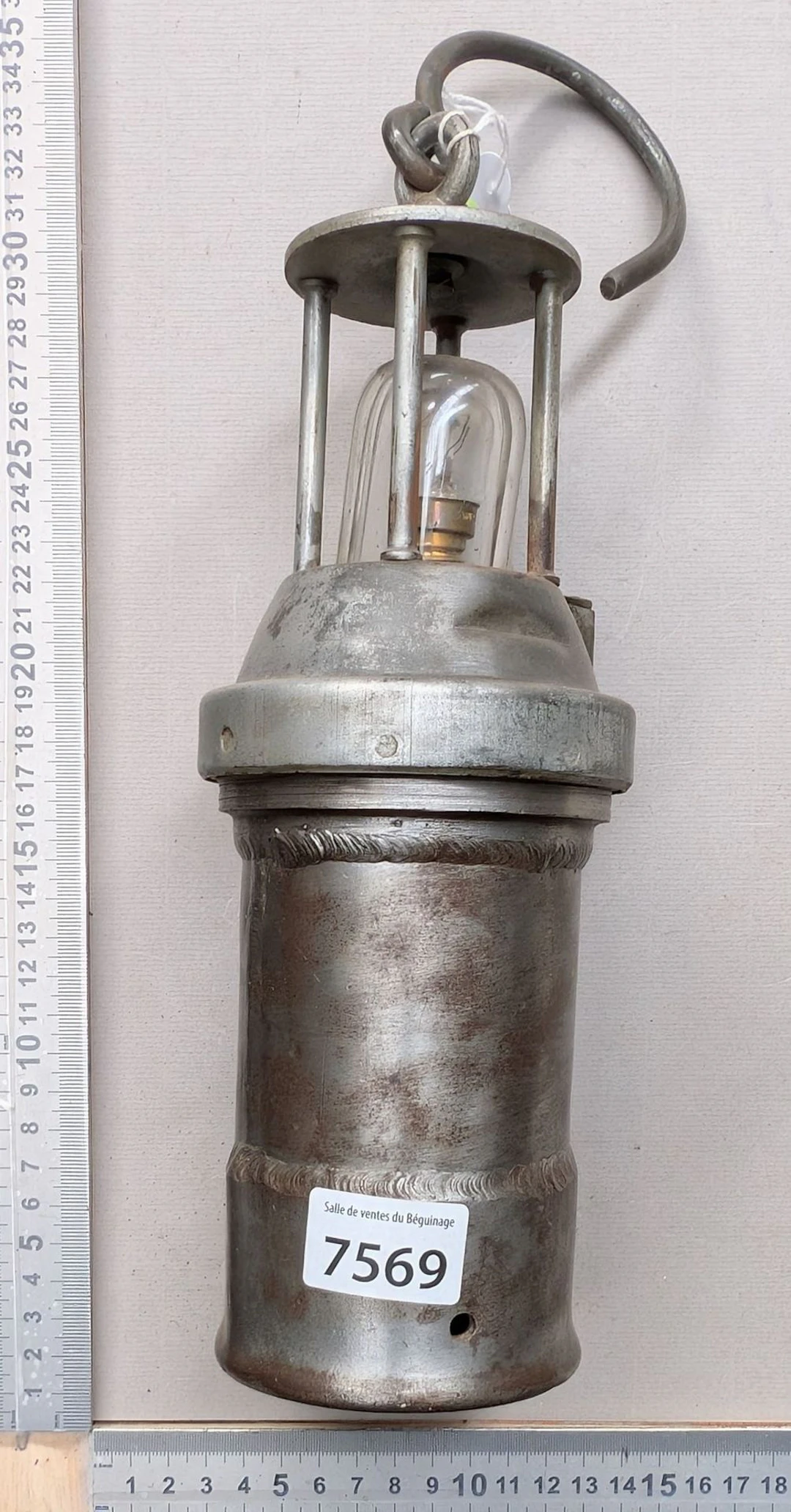 1 miner's lamp—see photos for dimensions and condition