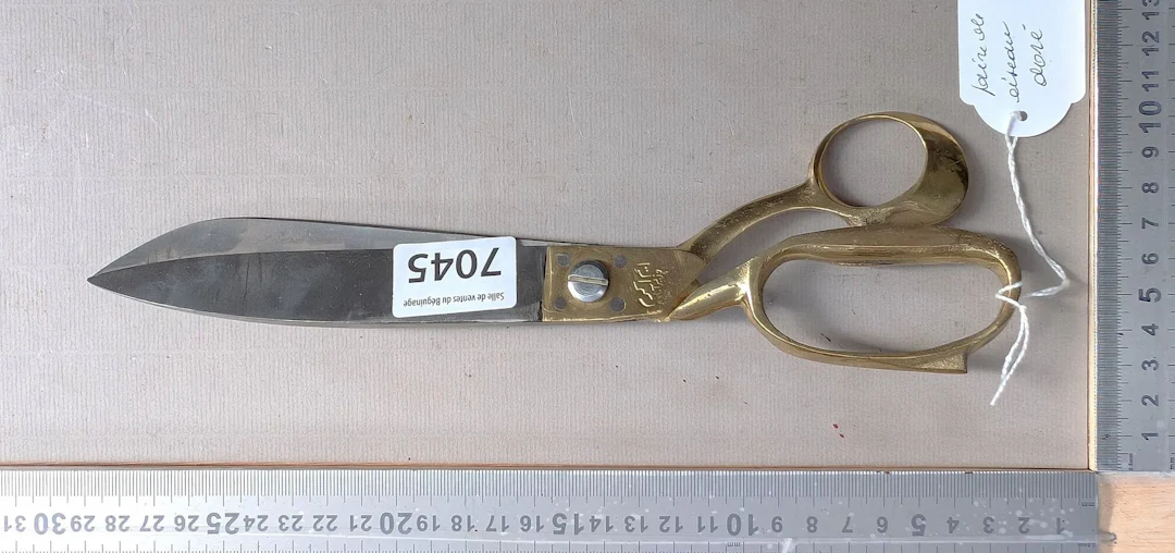 Antique pair of gilded scissors—see photos for dimensions and condition