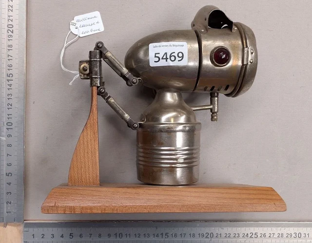Antique carbide lamp—see photos for dimensions and condition