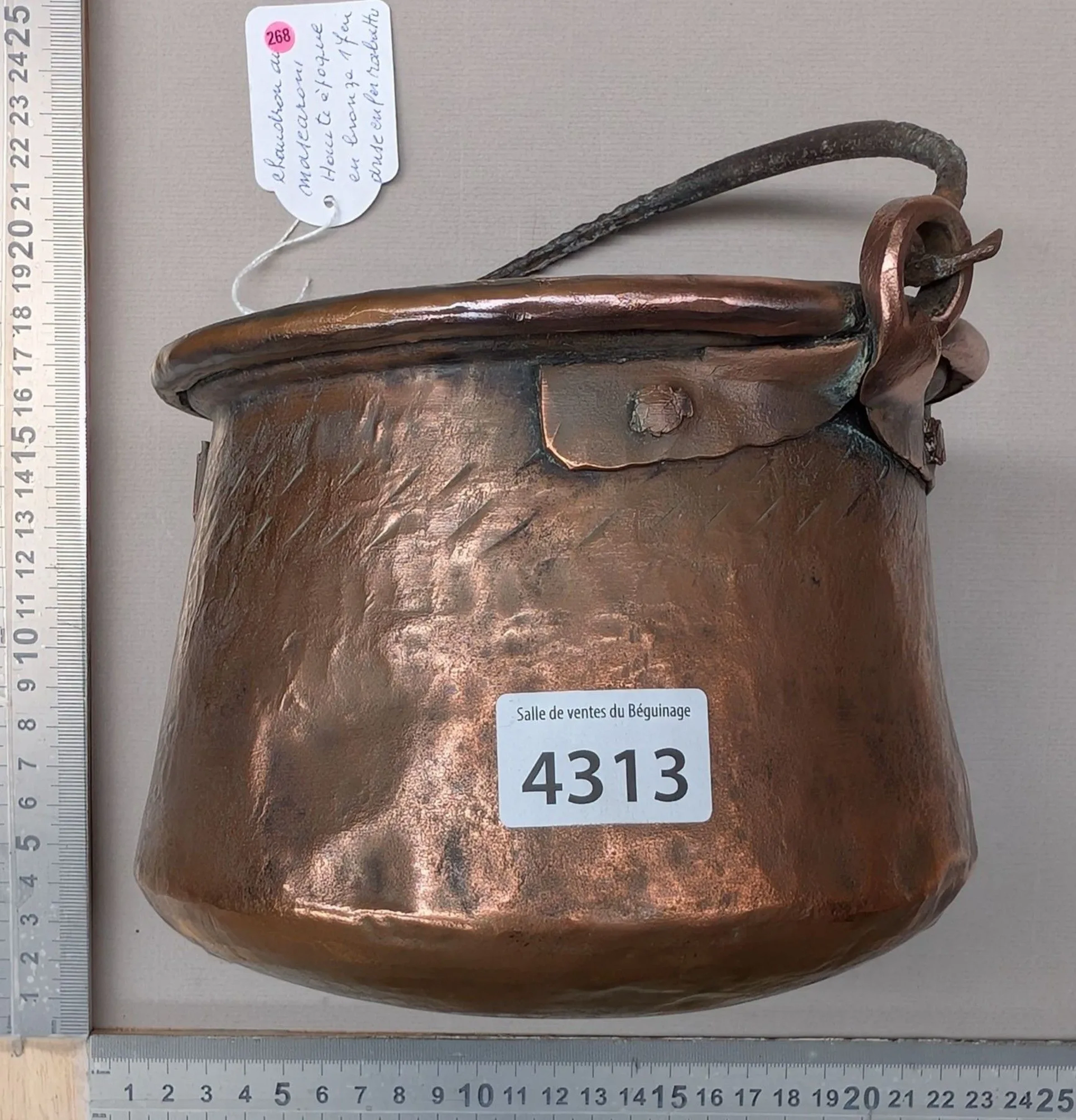 Macaron Pot, 17th century—See photos for dimensions and condition