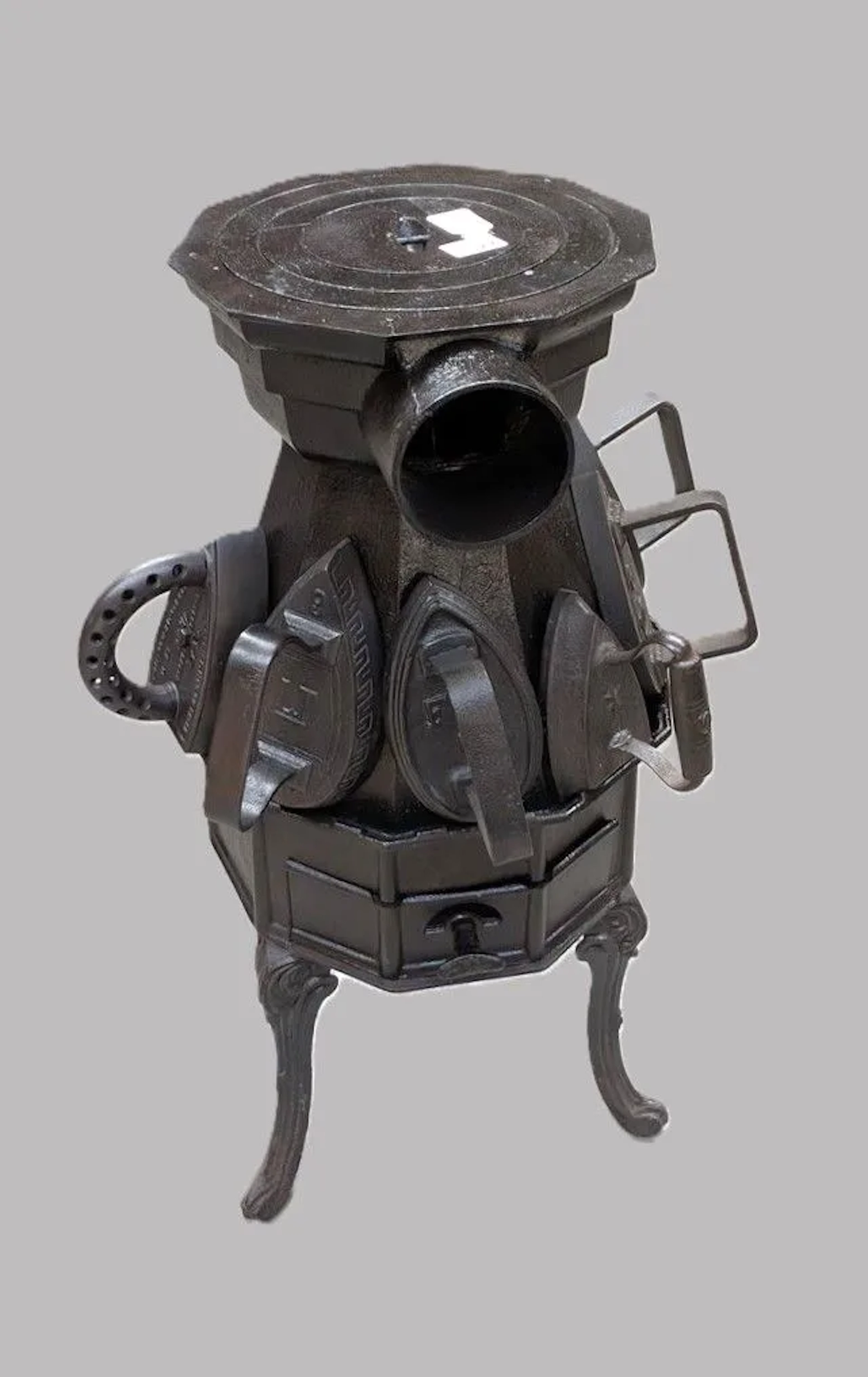 Cast-iron ironing board heater, 1880, stamped—see photos for dimensions