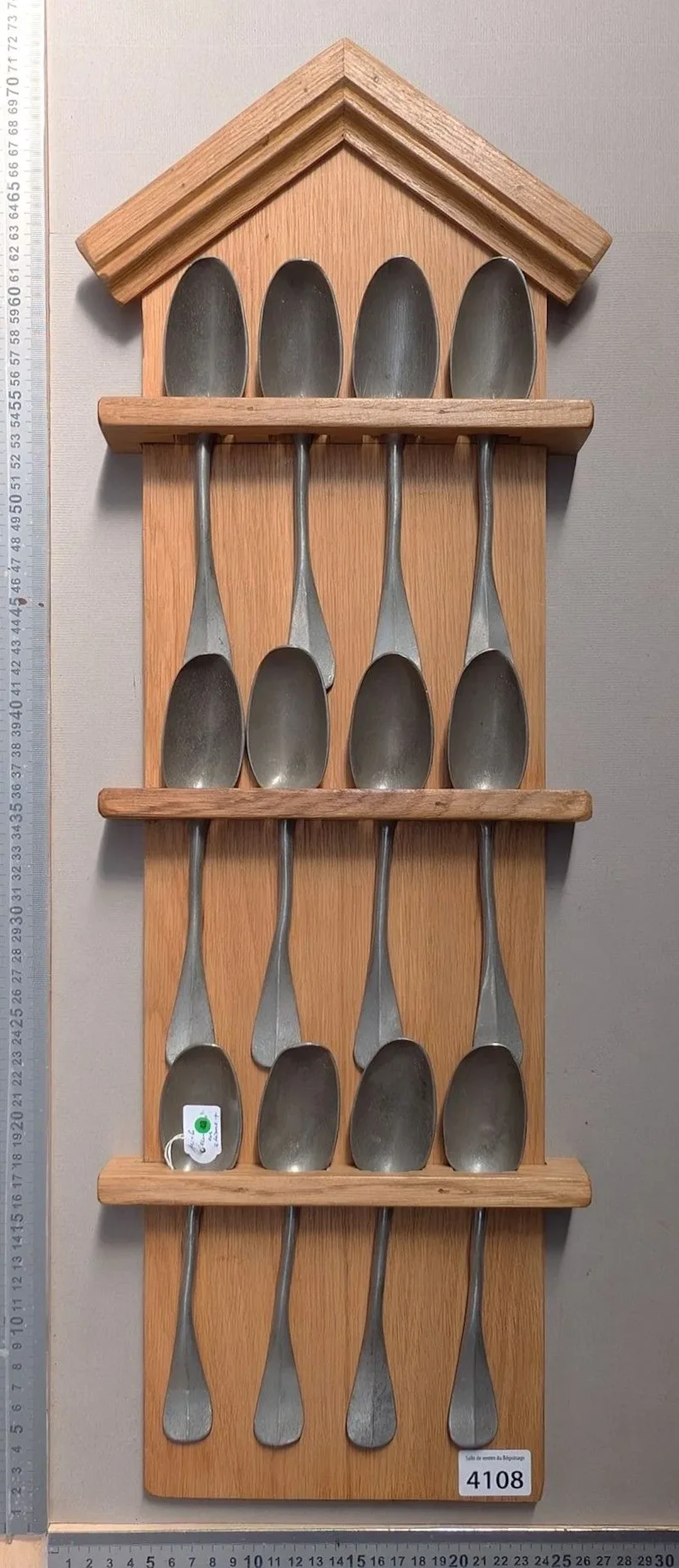 1 set of 12 oak spoon rests - See photos for dimensions and condition