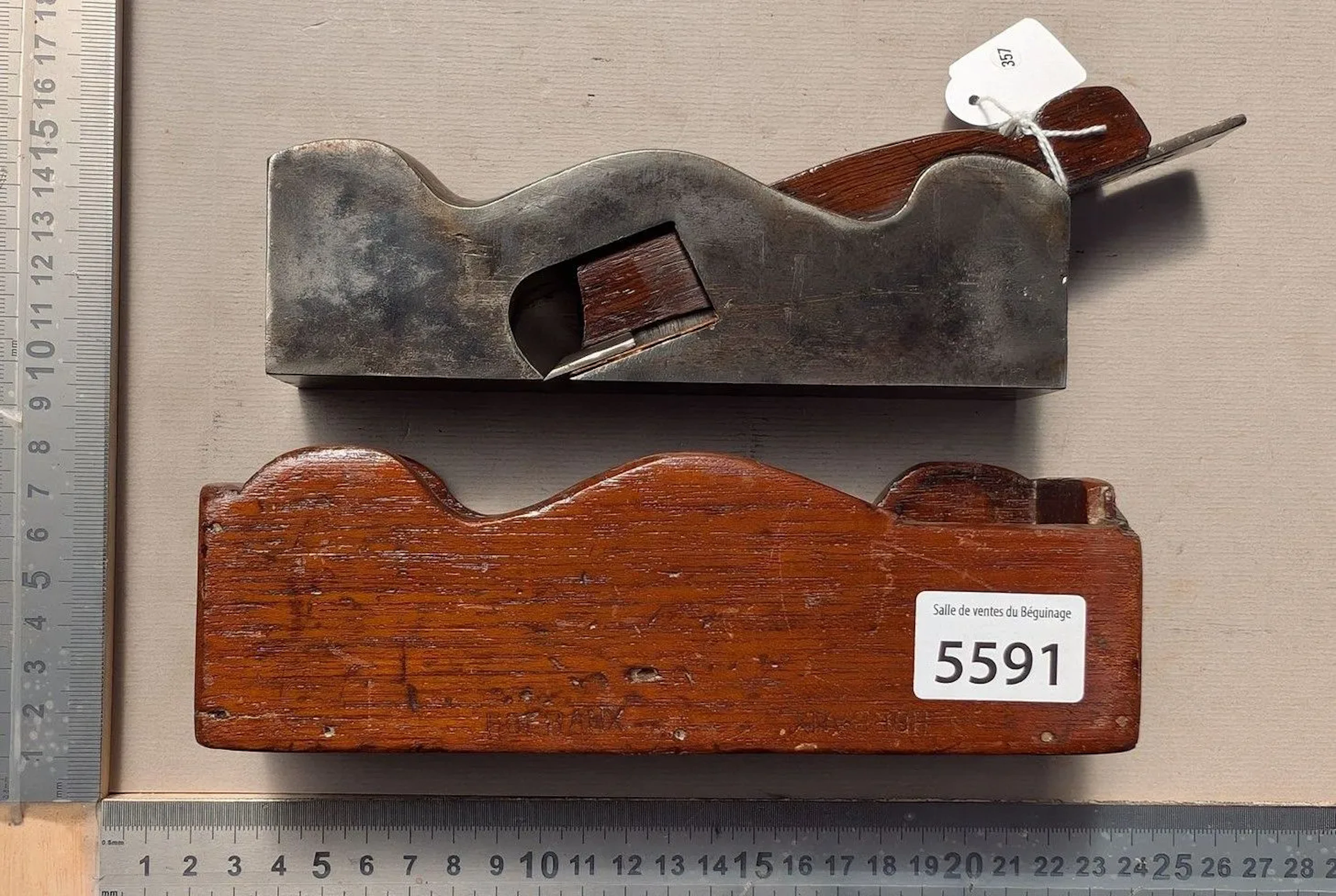 Antique plane with a GODENBERG blade in its case—see photos for dimensions