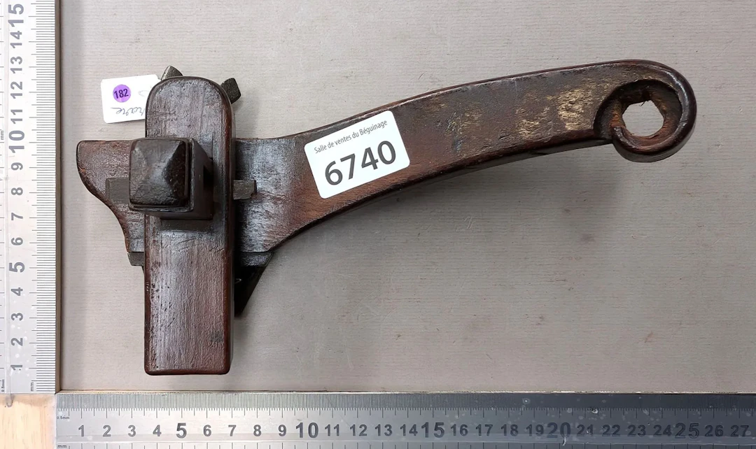 1 antique specialty plane without a blade, 19th century—see photos