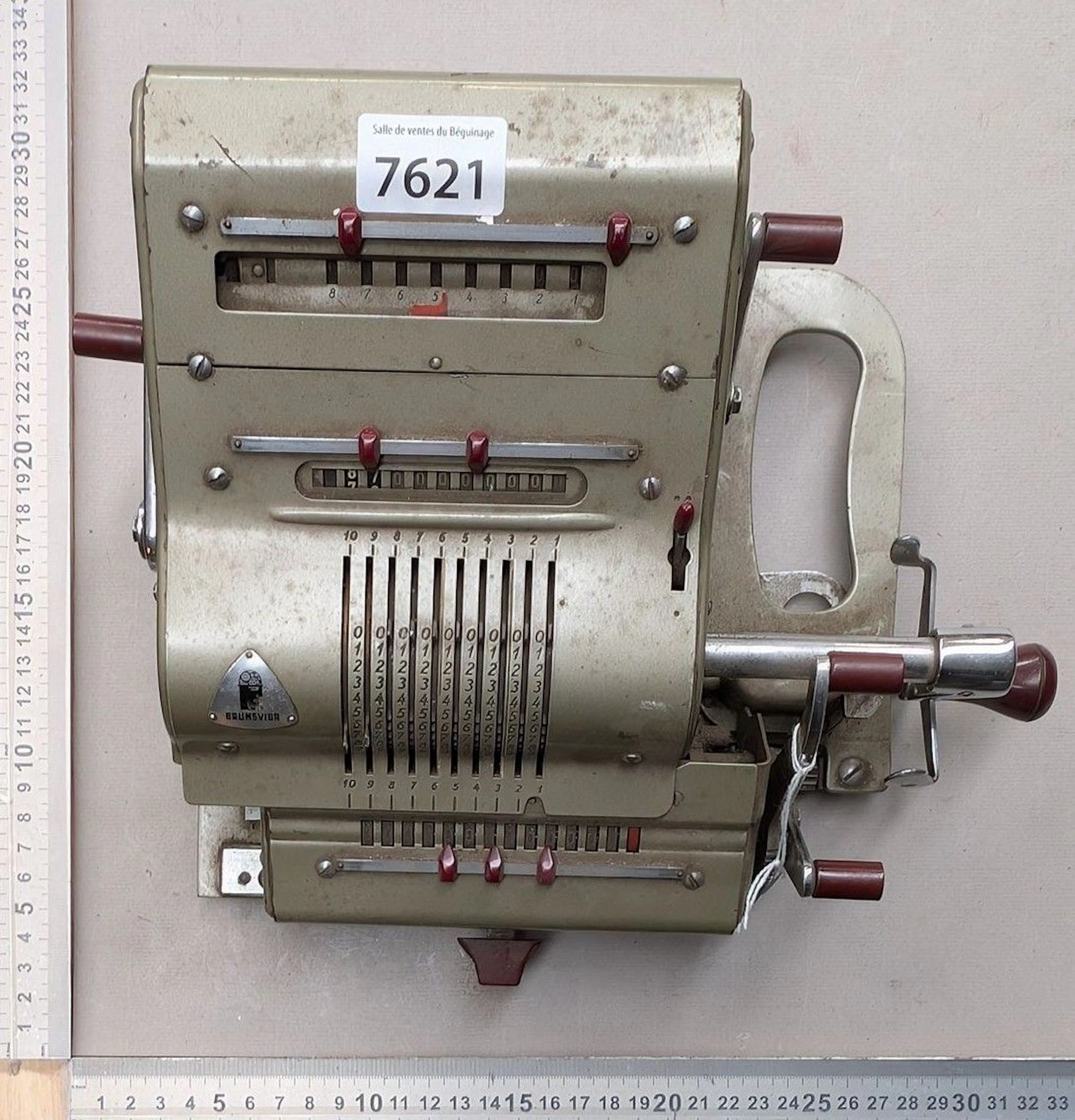 Antique counting machine—see photos for dimensions and condition