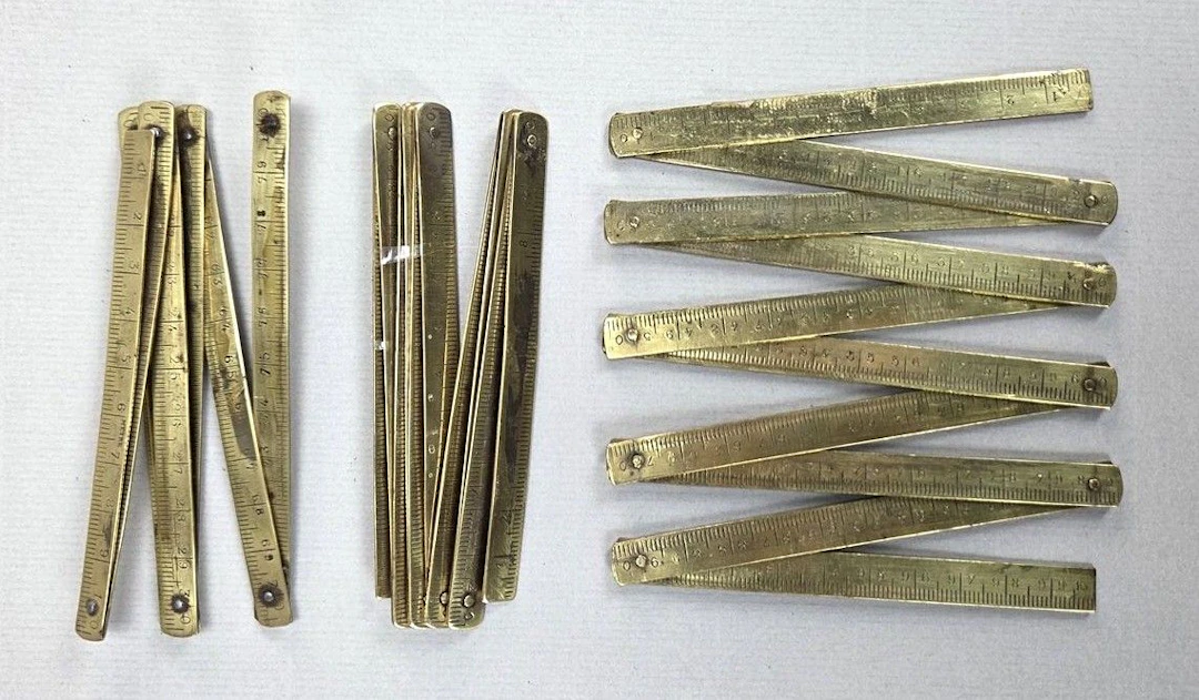 3 meters of antique brass—see photos for dimensions and condition