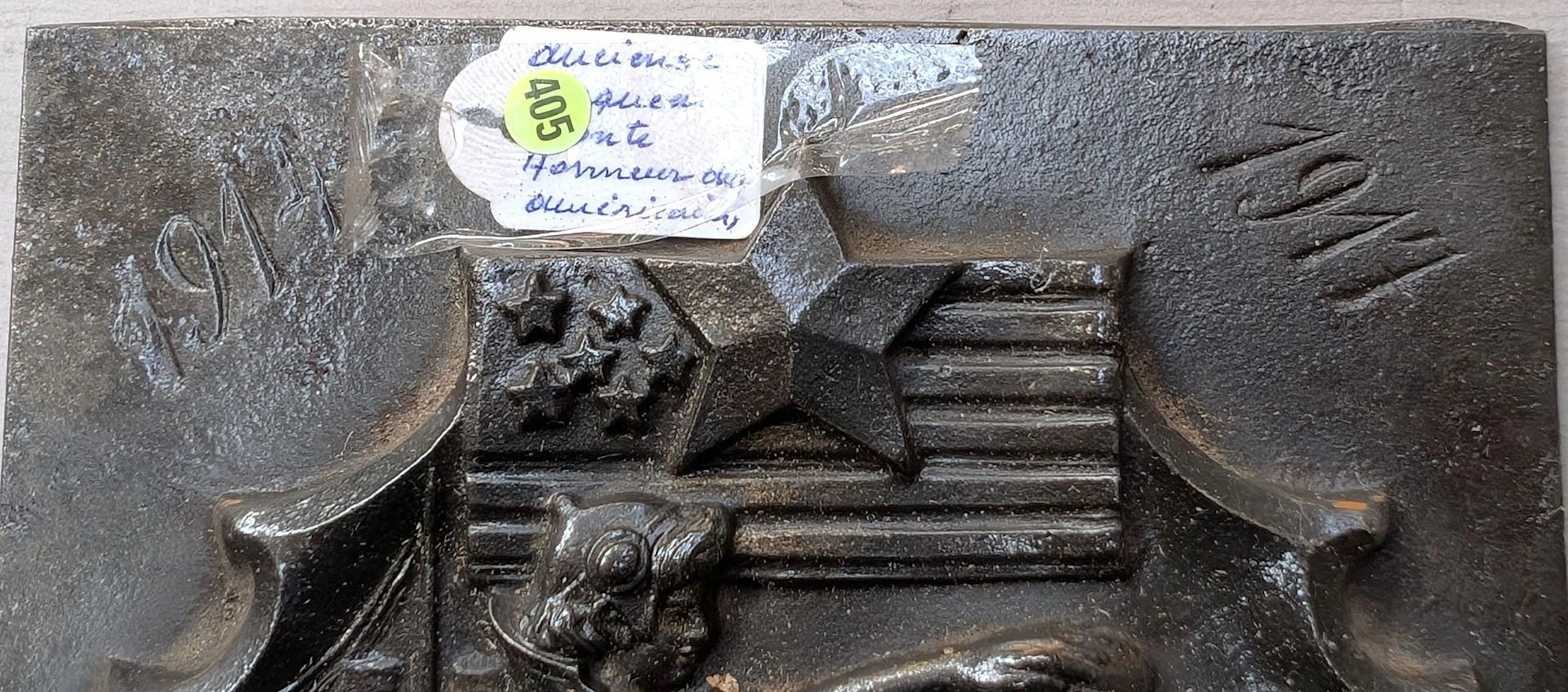 1 antique cast-iron plaque honoring the Americans, 1914–1917—See photos