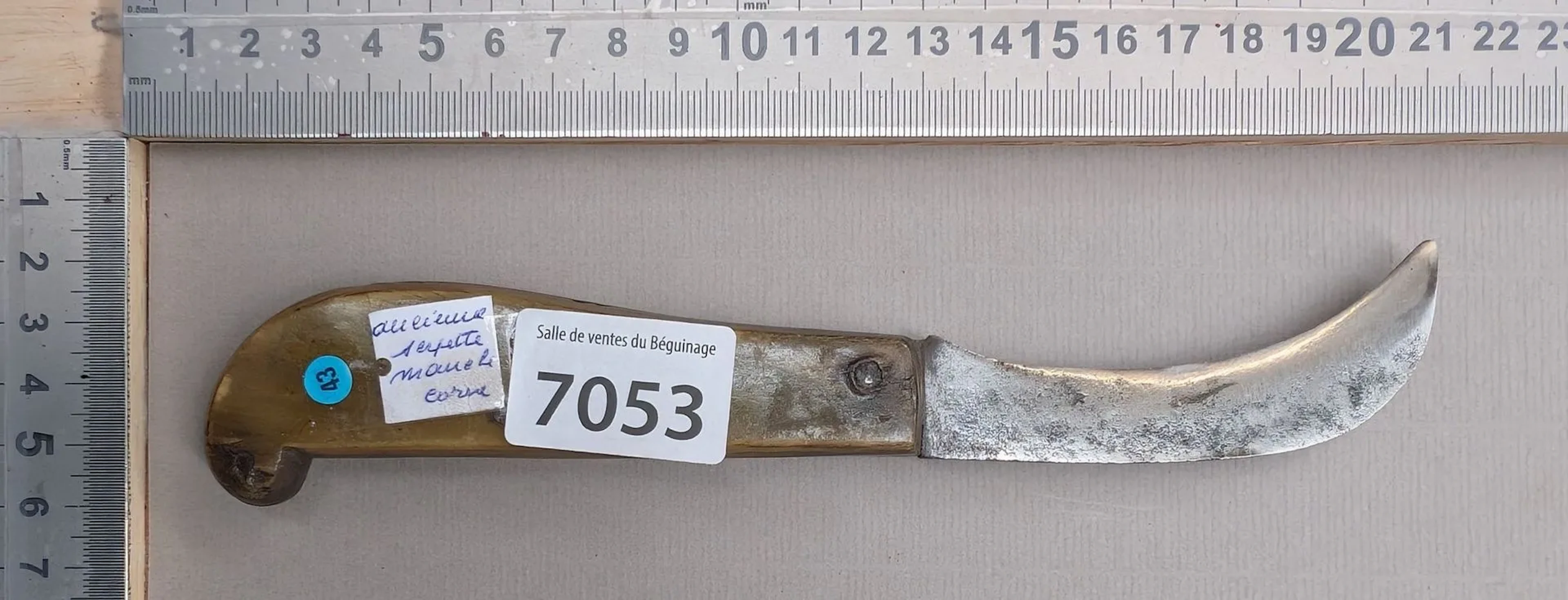 Antique pruning knife with a horn handle (folding) - See photos for