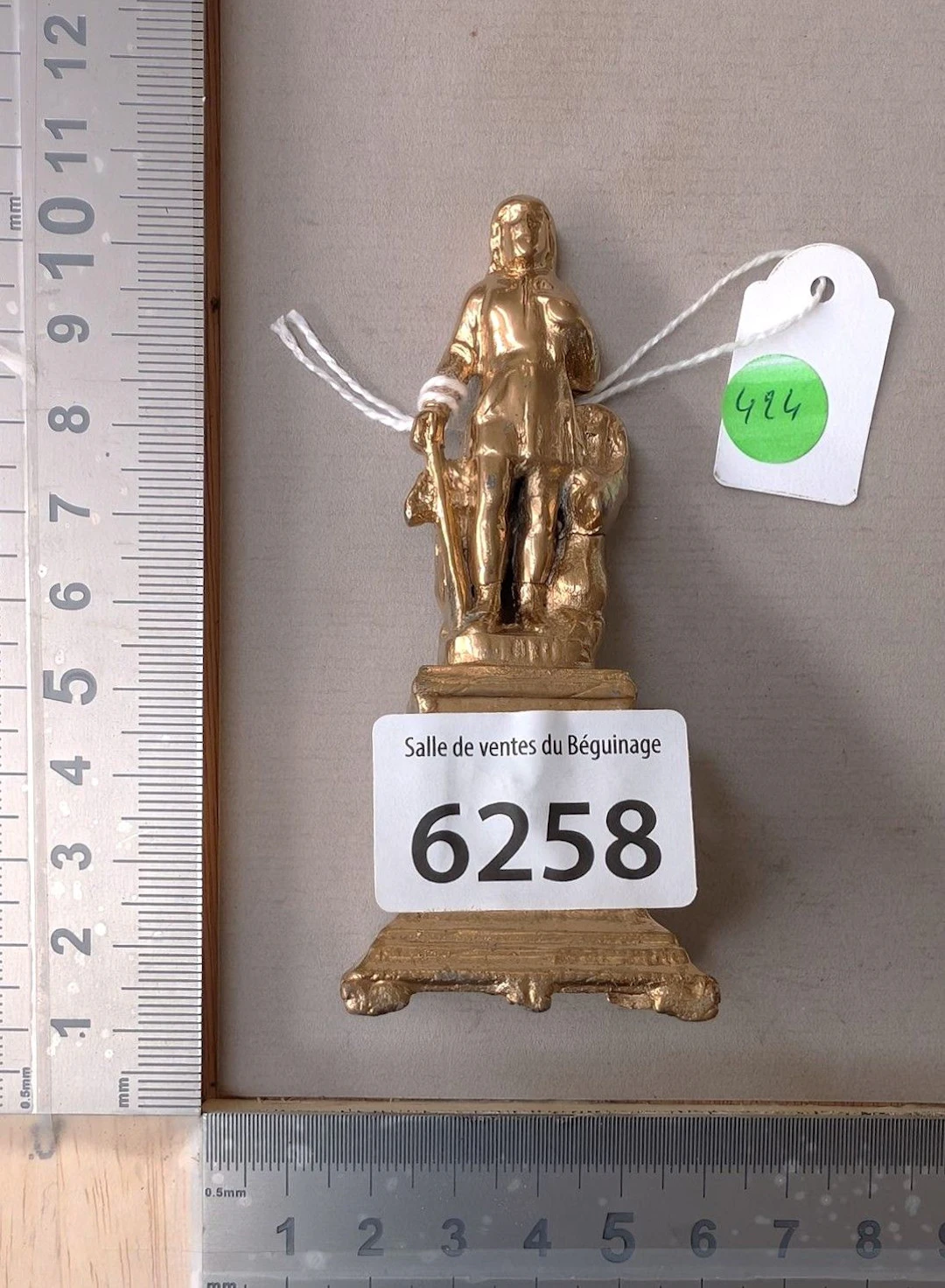 1 St. Hubert figurine made of pewter - See photos for dimensions and condition