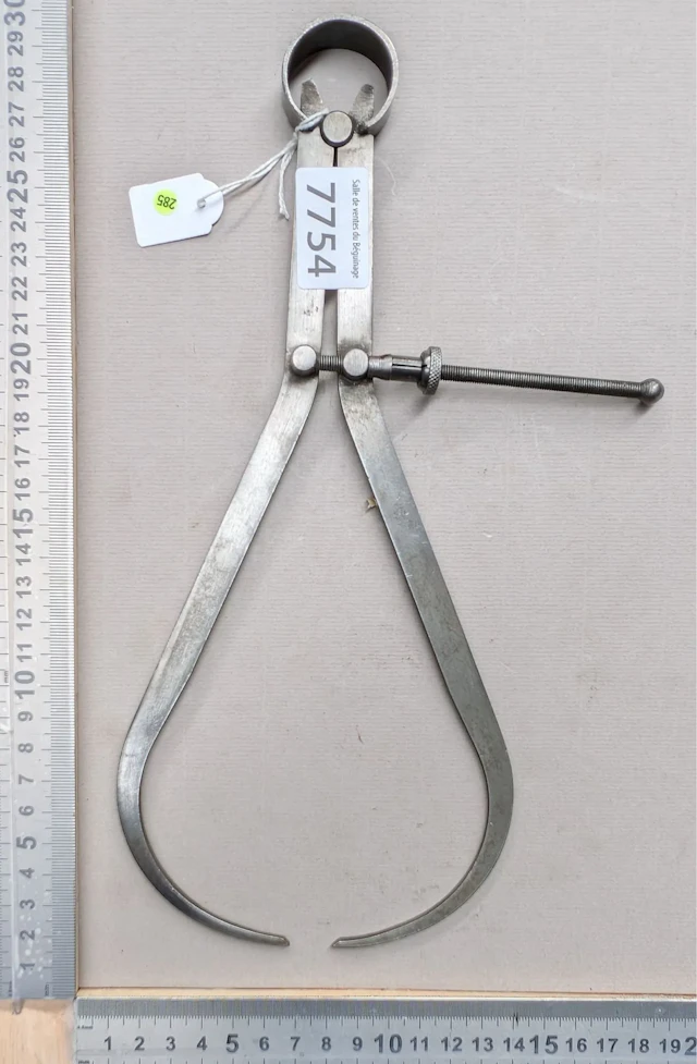 Antique 18th-century thickness gauge—see photos for dimensions and condition
