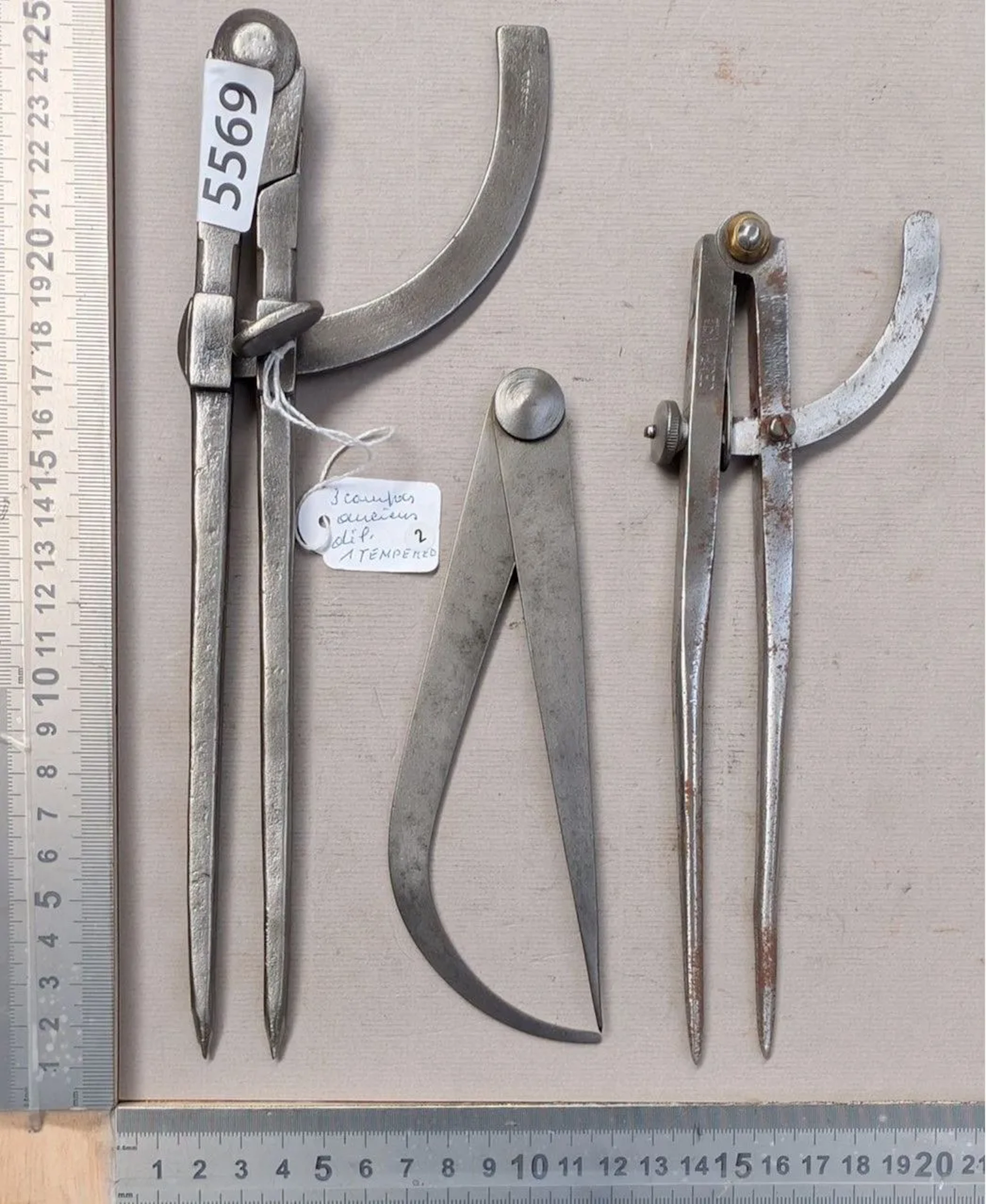 Three antique compasses with hallmarks—see photos for dimensions and condition