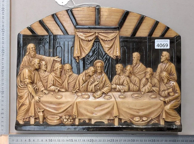 The last plaster cast? - See photos for dimensions and condition