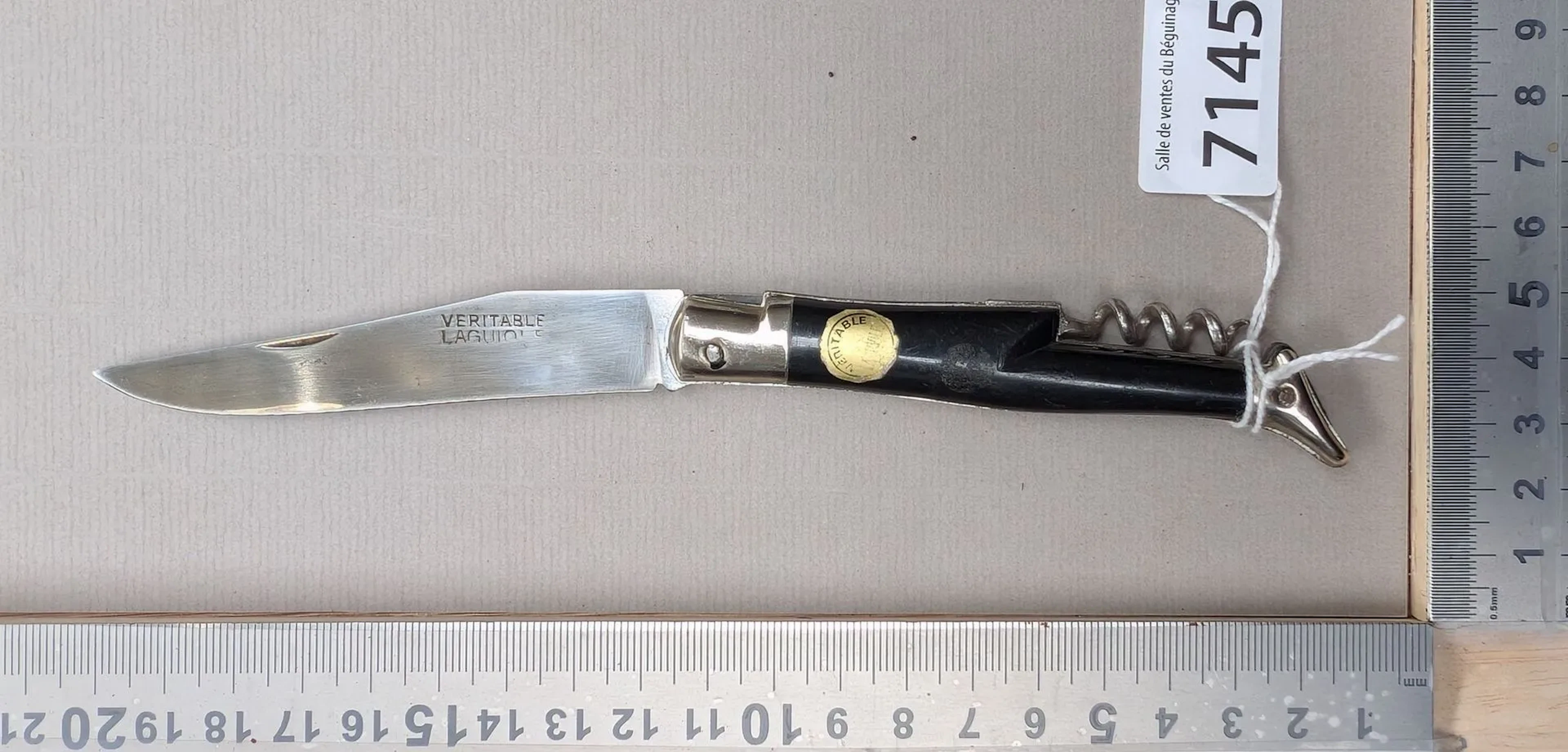 Vintage LAGUIOLE pocket knife—see photos for dimensions and condition