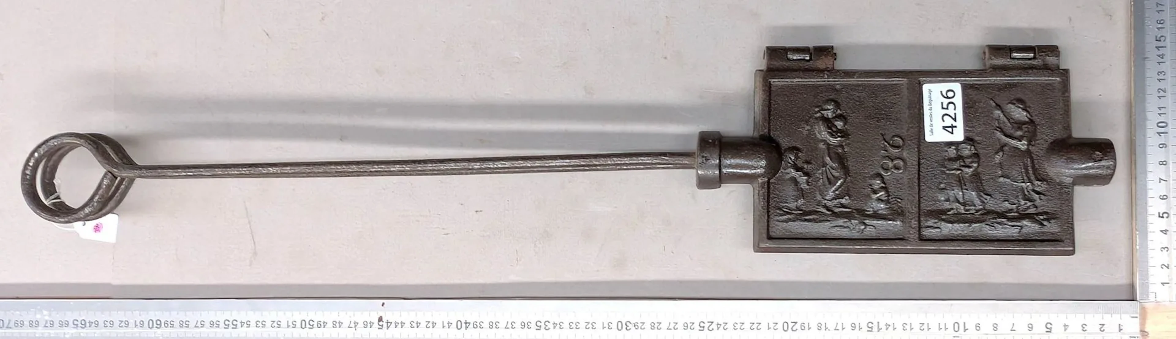 Vintage waffle and wafer maker—see photos for dimensions and condition