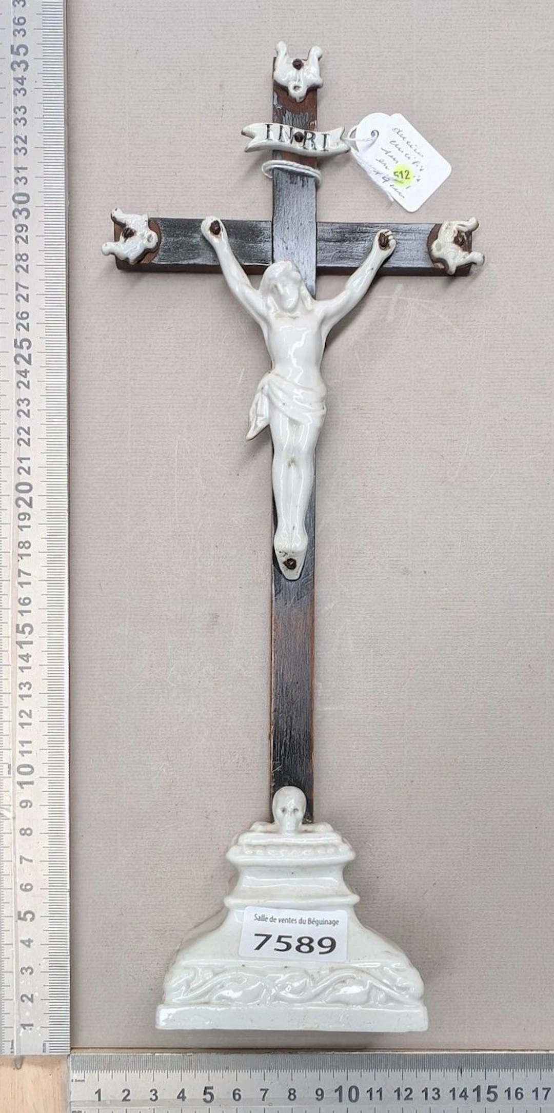 1 antique silver plated crucifix - See photos for dimensions and condition