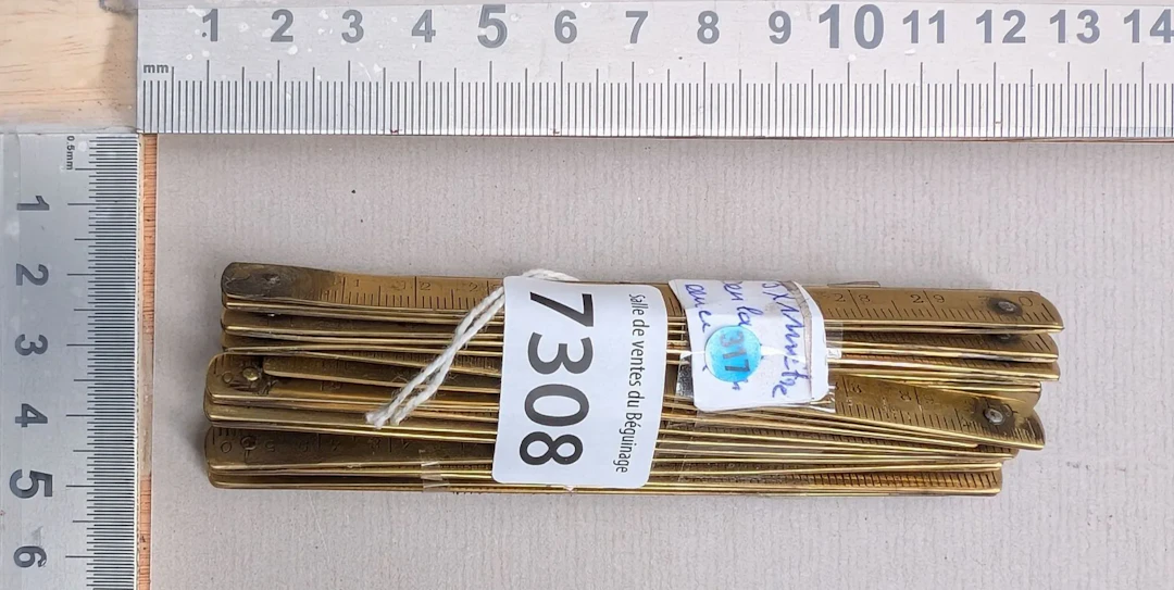 5 meters of antique brass—see photos for dimensions and condition