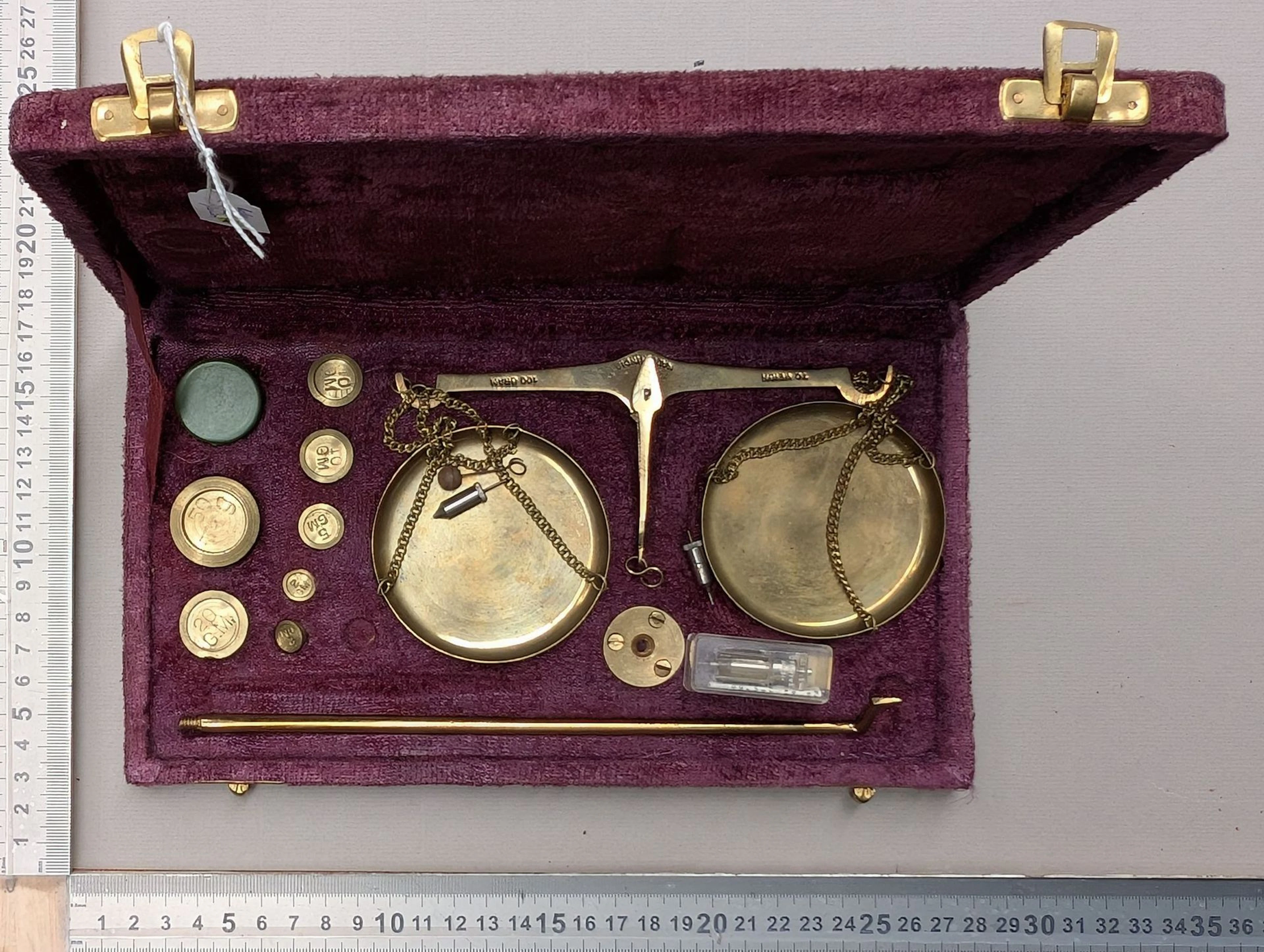 1 small antique balance scale for weighing gold and silver—see photos