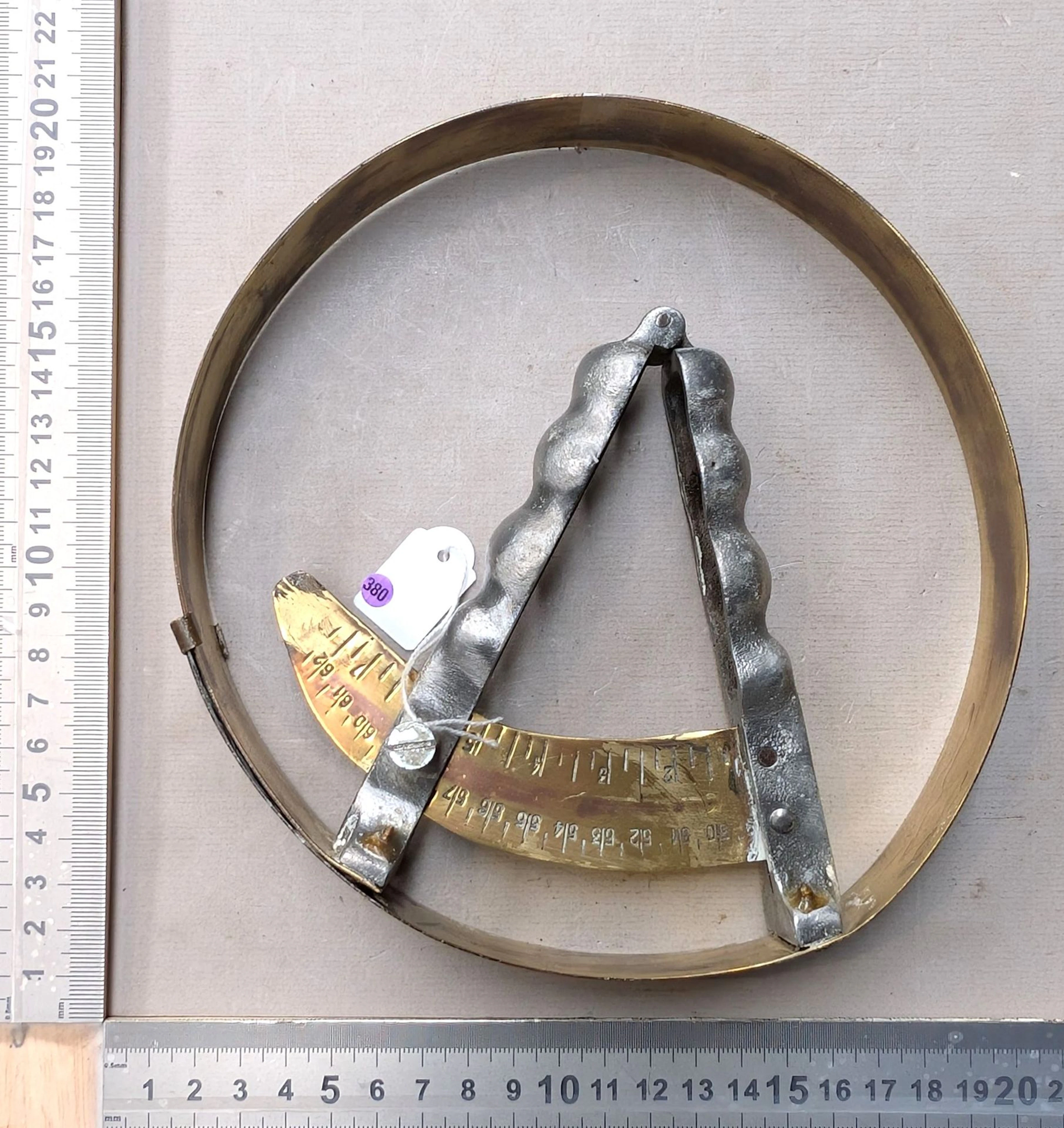 1 hatmaker's compass—see photos for dimensions and condition