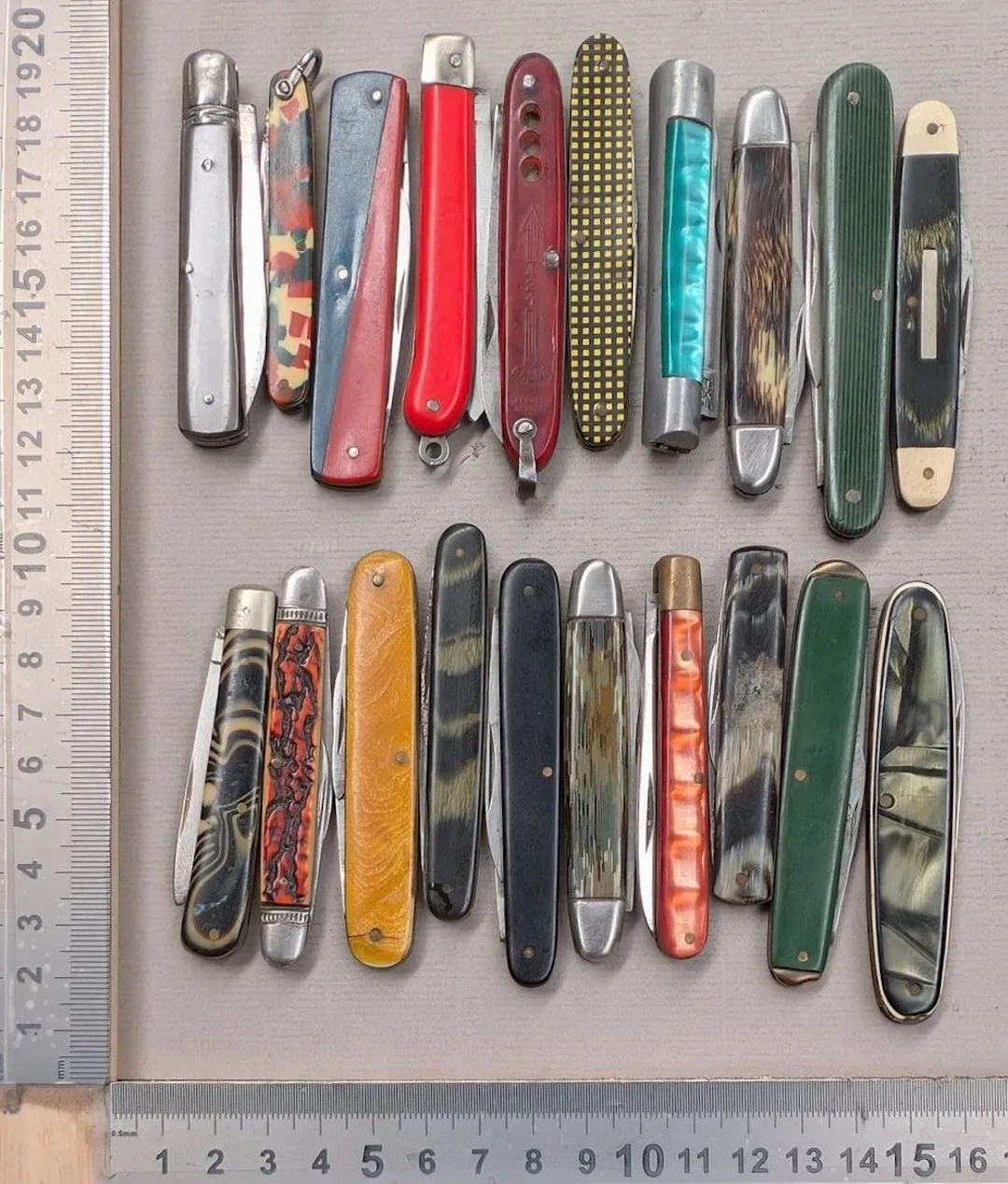 Set of 20 antique fruit knives, 1900–1920—See photos for dimensions