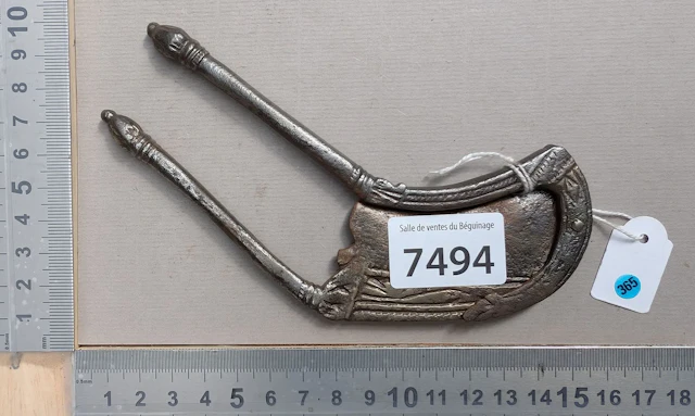 1 antique 18th-century wrought-iron betel cup—see photos for dimensions