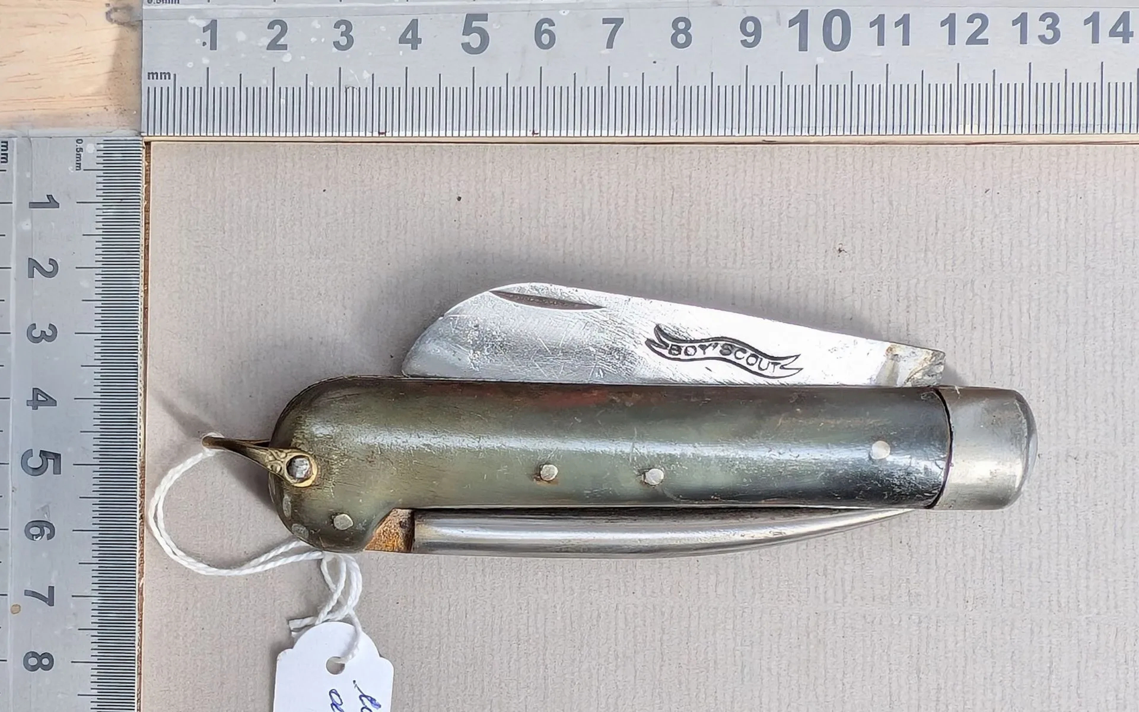 Vintage 2-in-1 knife with a horn handle—see photos for dimensions and condition
