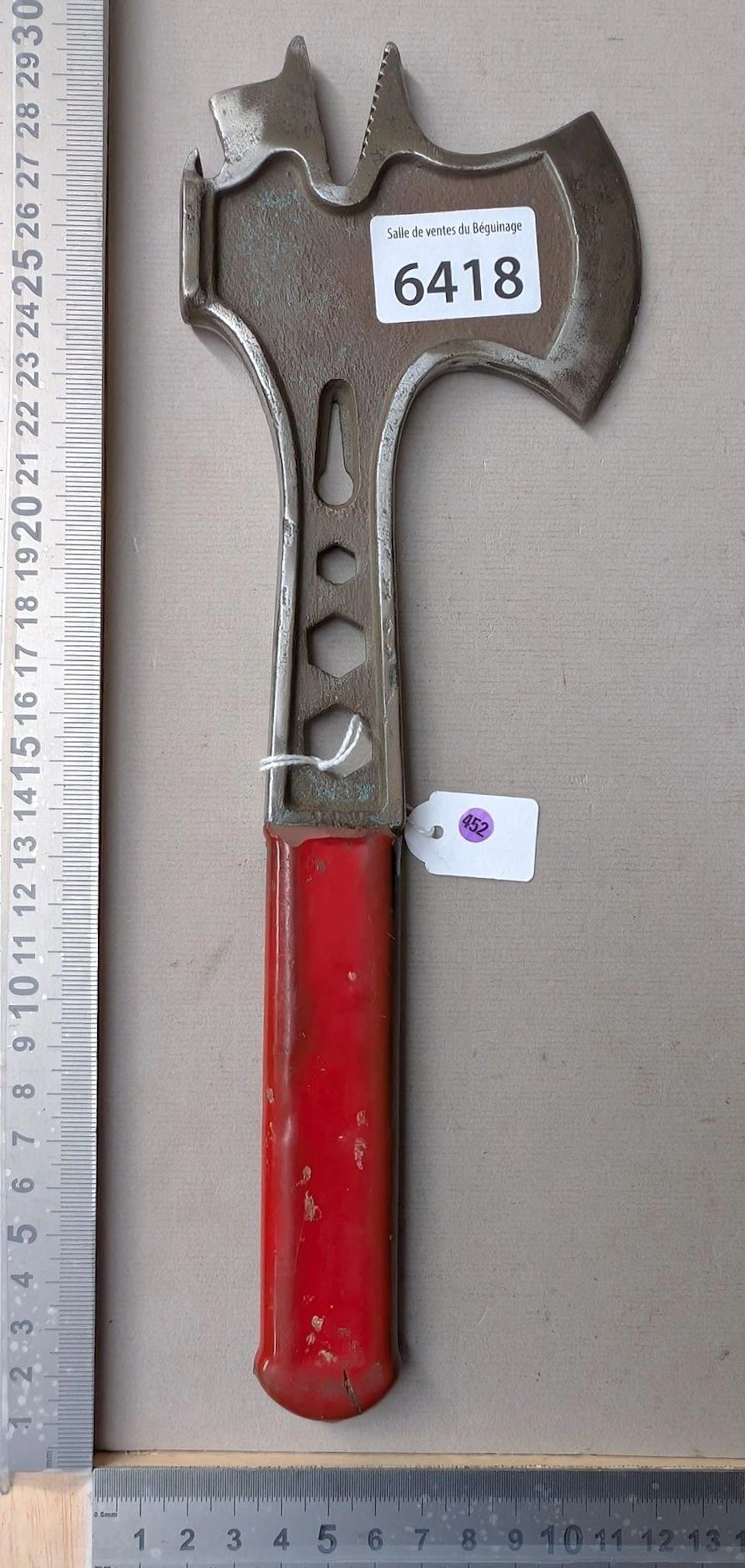 1 small multifunction hatchet—see photos for dimensions and condition