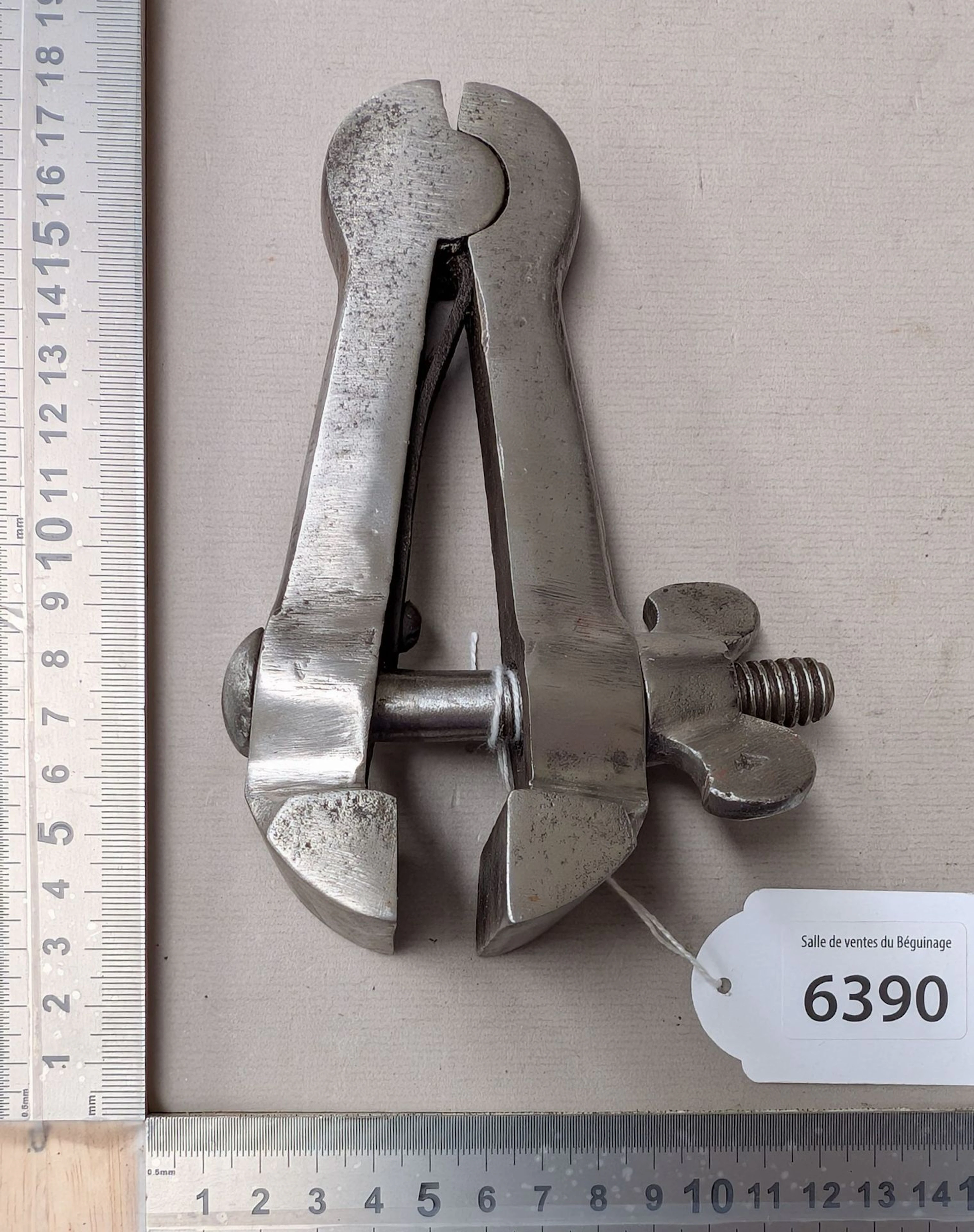 1 pair of wrought-iron watchmaker's hand vises—see photos for dimensions