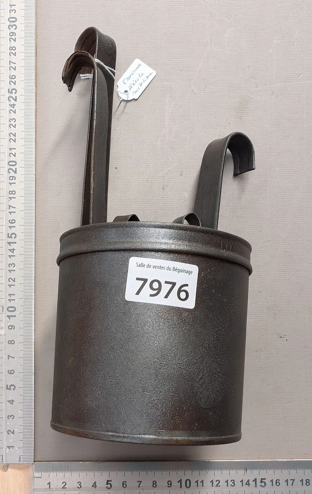 5 school-sized items—see photos for dimensions and condition