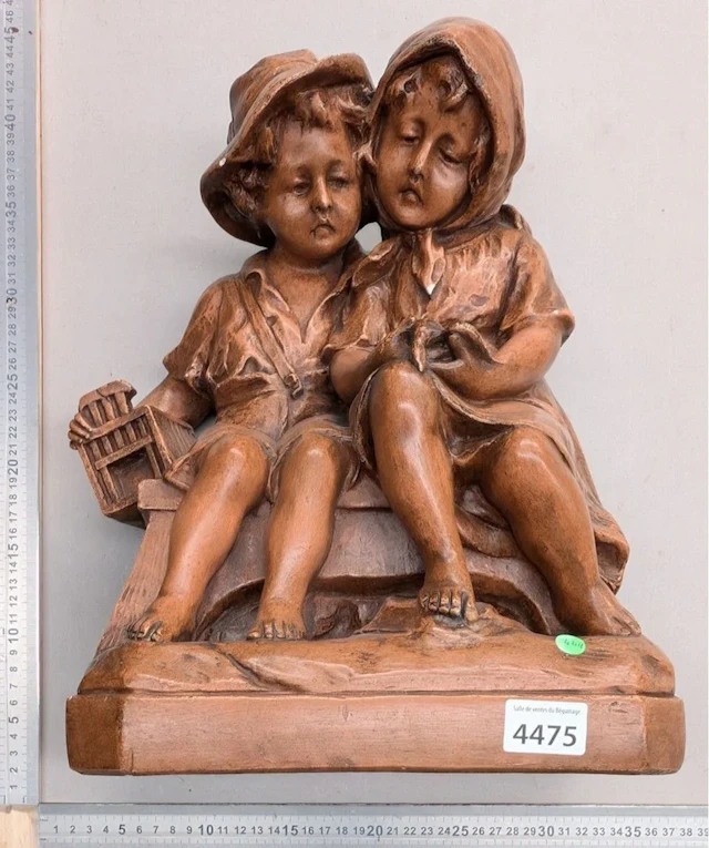 1 terracotta piece + signature—see photos for dimensions and condition