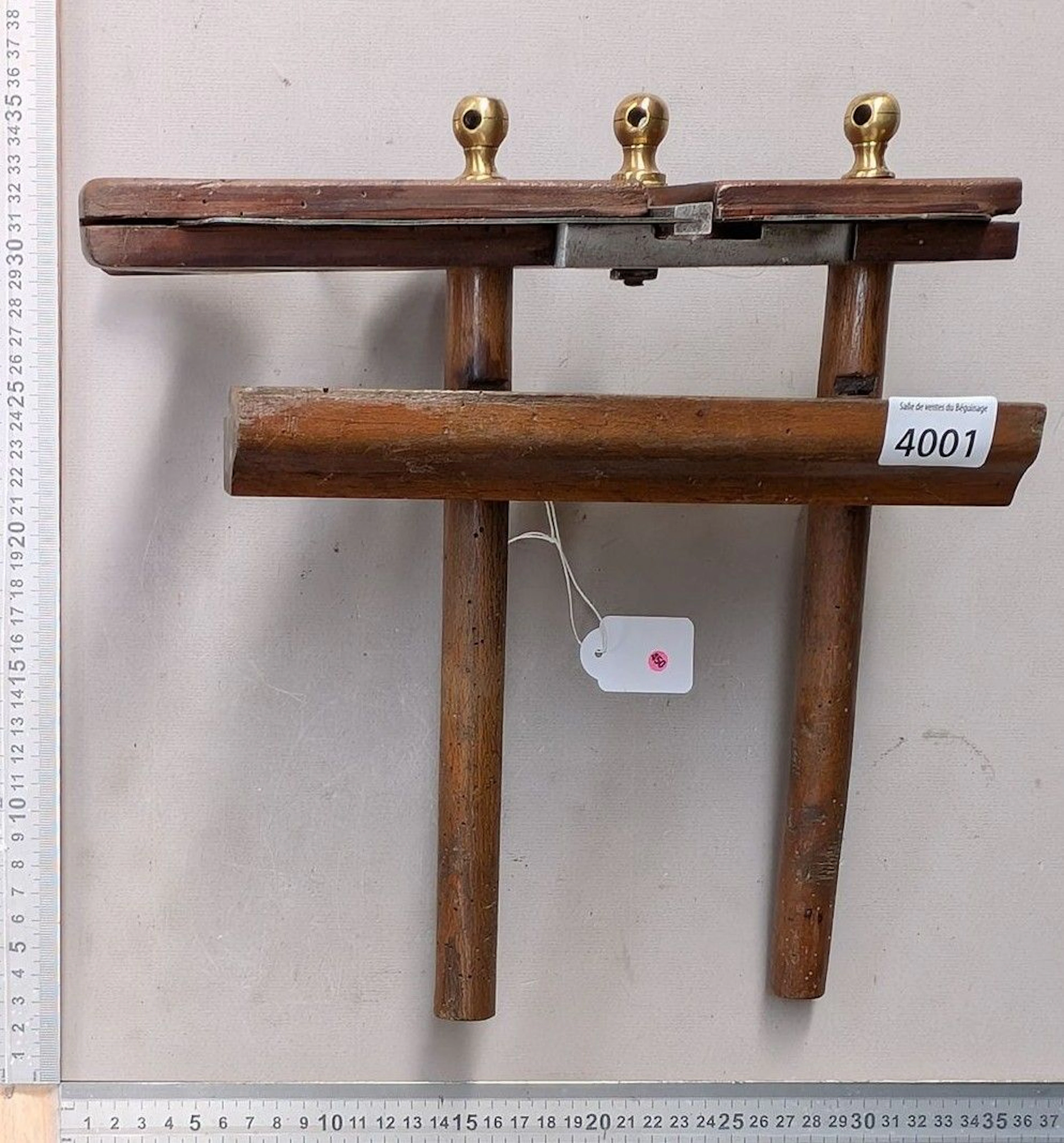 Great dovetail plane, no blade—see photos for dimensions and condition