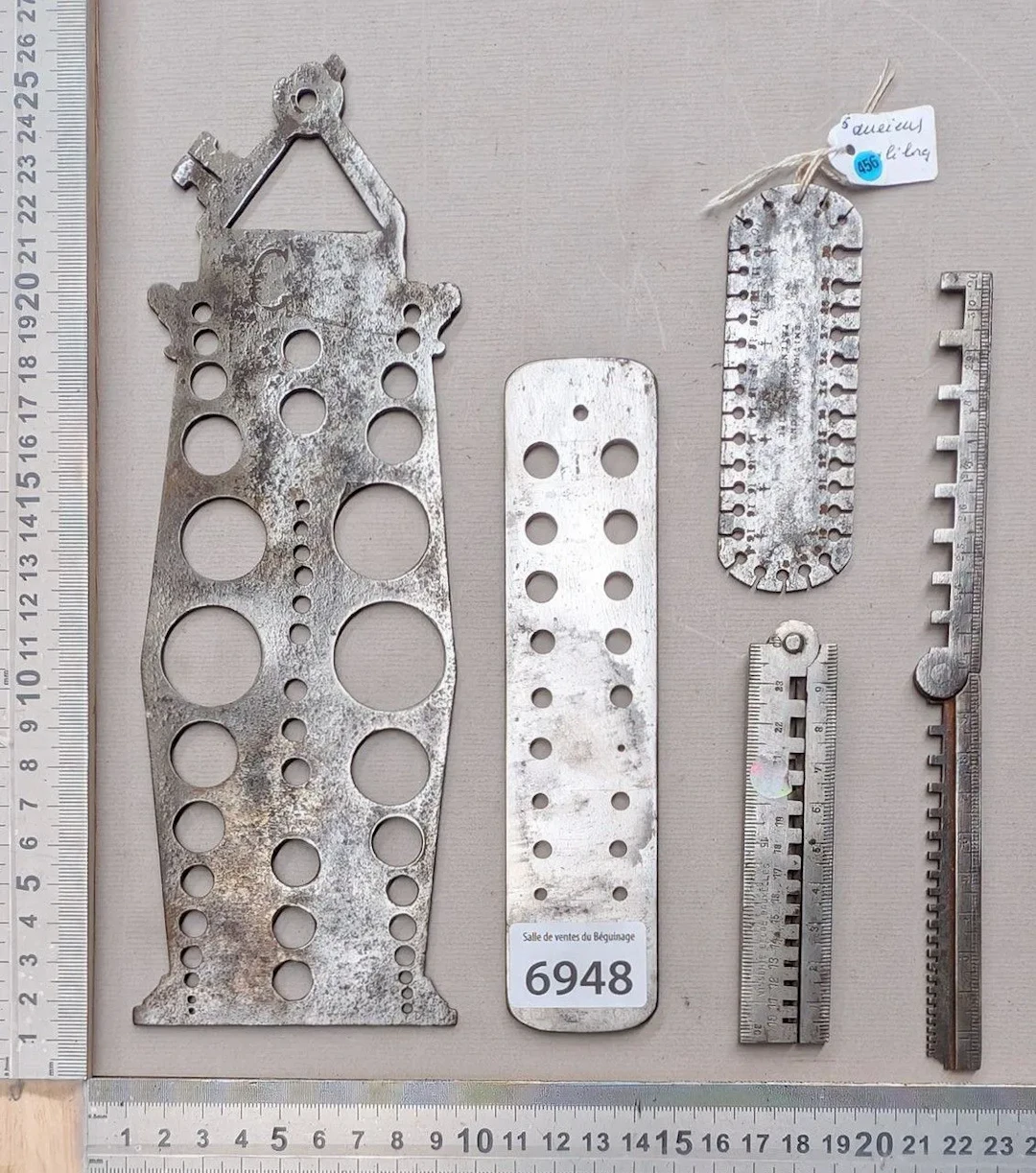 5 vintage calibers—see photos for dimensions and condition