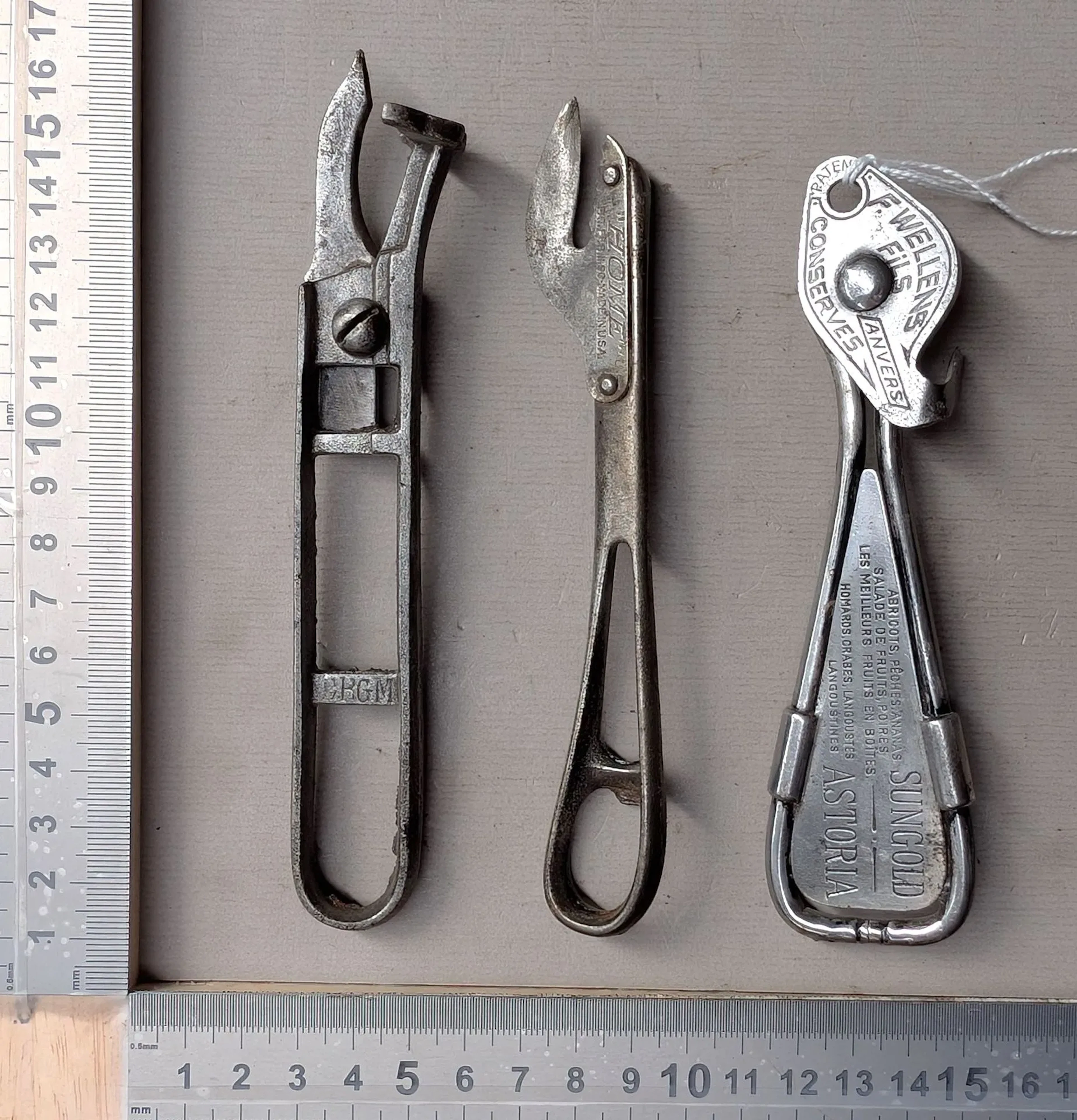 3 vintage can openers—see photos for dimensions and condition