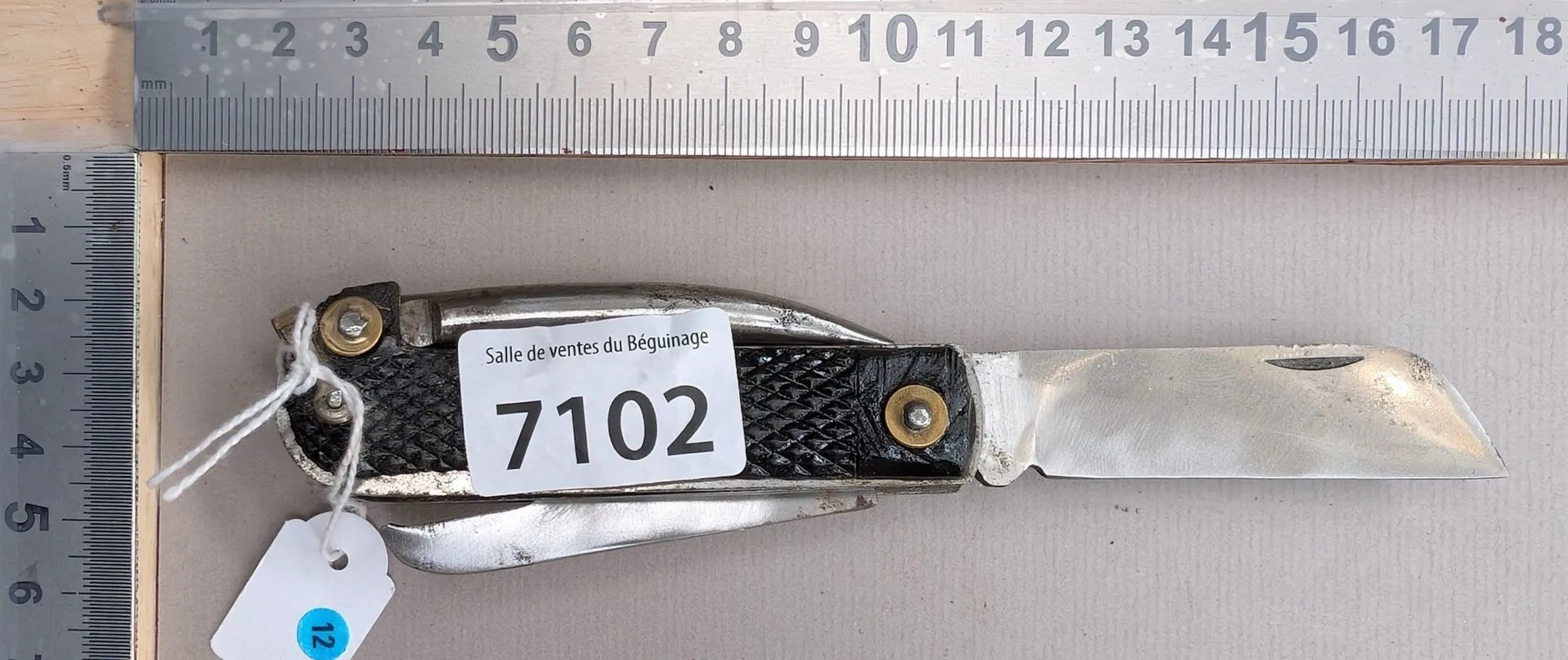 Vintage ABL knife. 4 functions—see photos for dimensions and condition