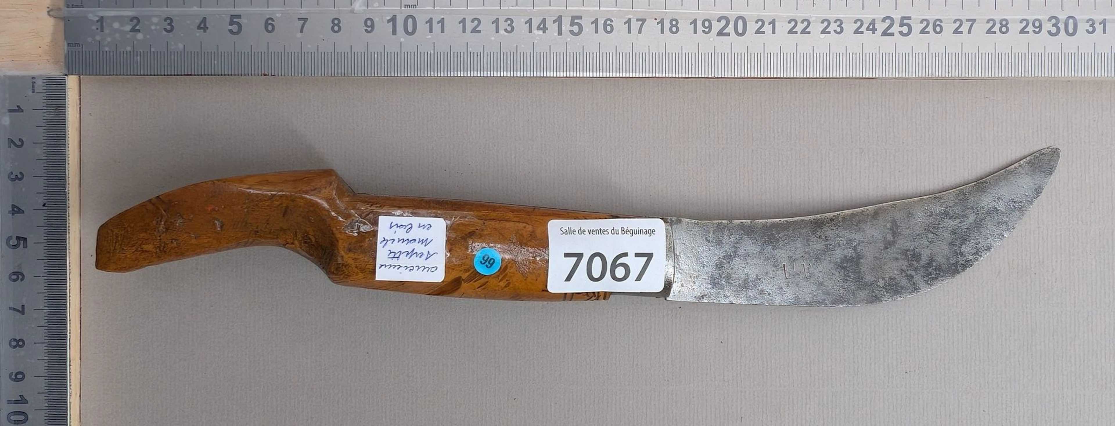 Antique pruning knife with wooden handle (folding) - See photos for