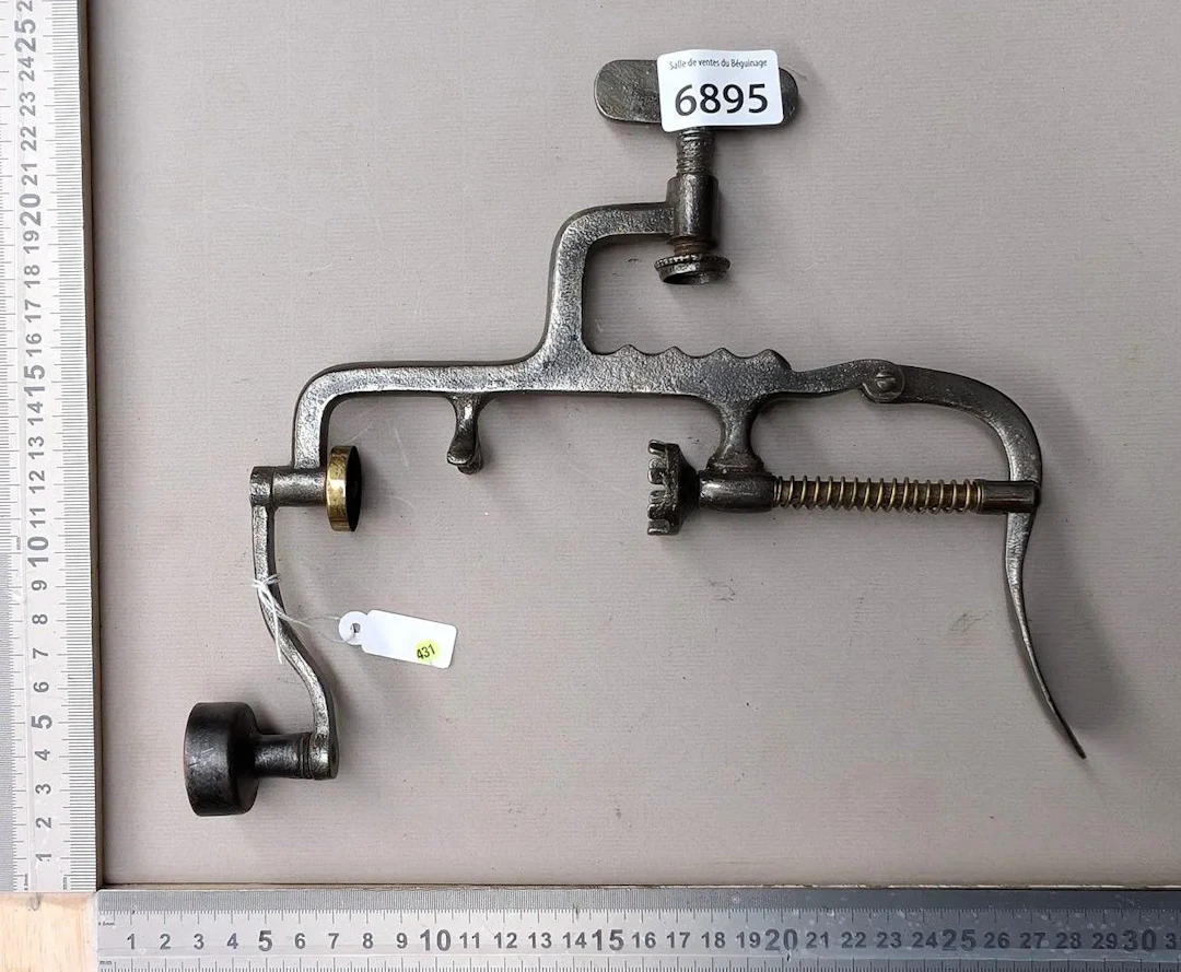1 antique 19th-century cartridge-setter—see photos for dimensions and condition