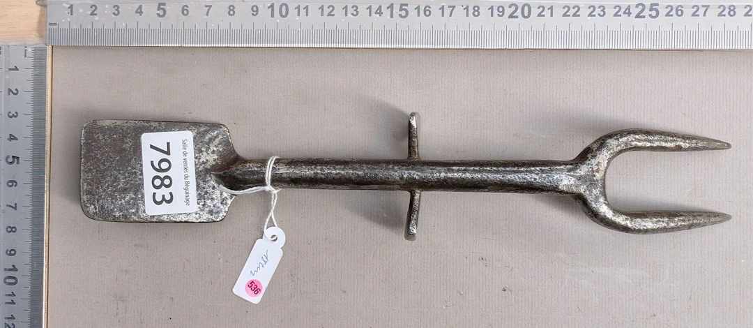 Antique 18th-century garden tool—see photos for dimensions and condition