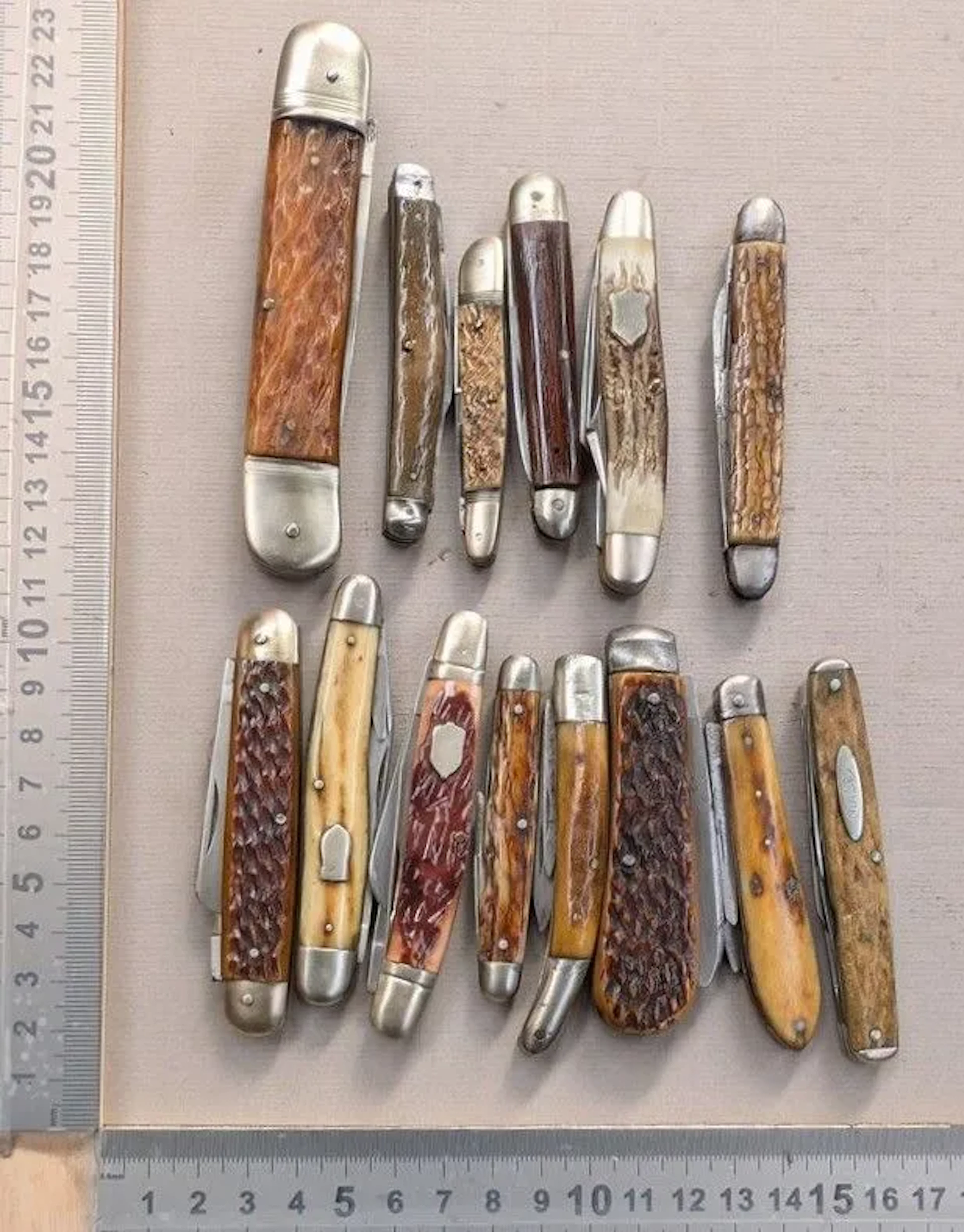Set of 14 vintage pocket knives, 1920–1940 — See photos for dimensions