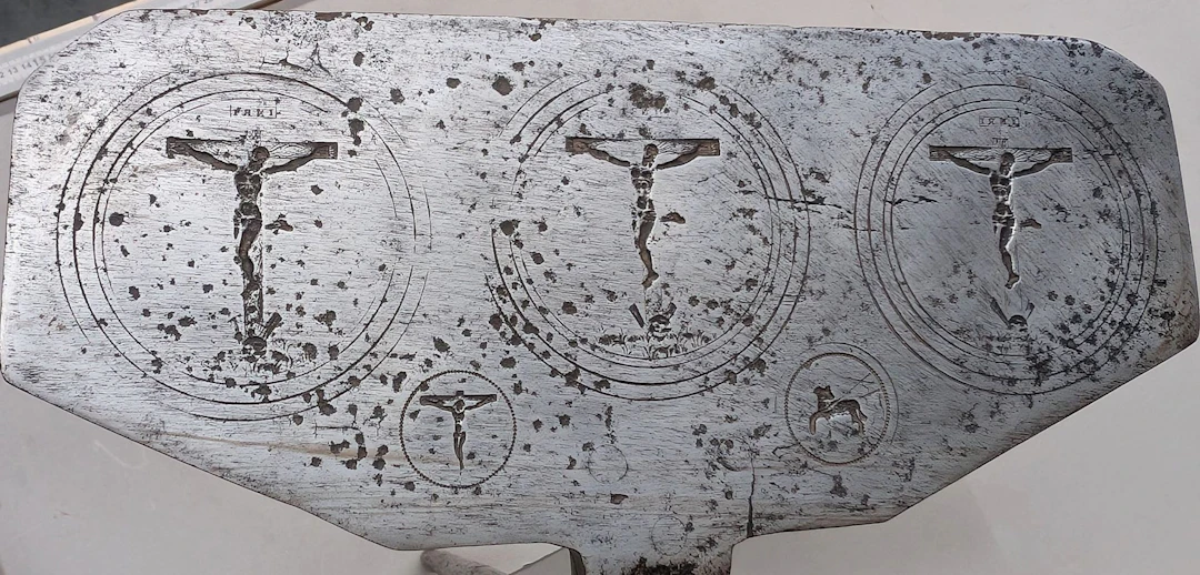 Antique communion wafer iron—see photos for dimensions and condition