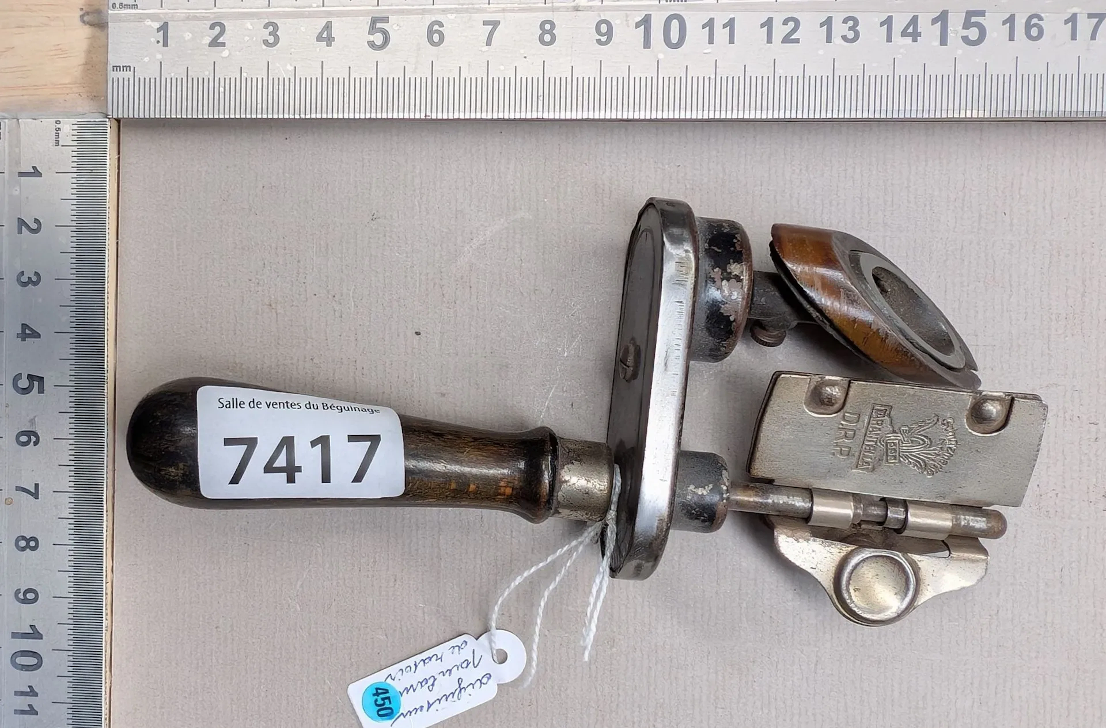 1 antique knife sharpener—see photos for dimensions and condition