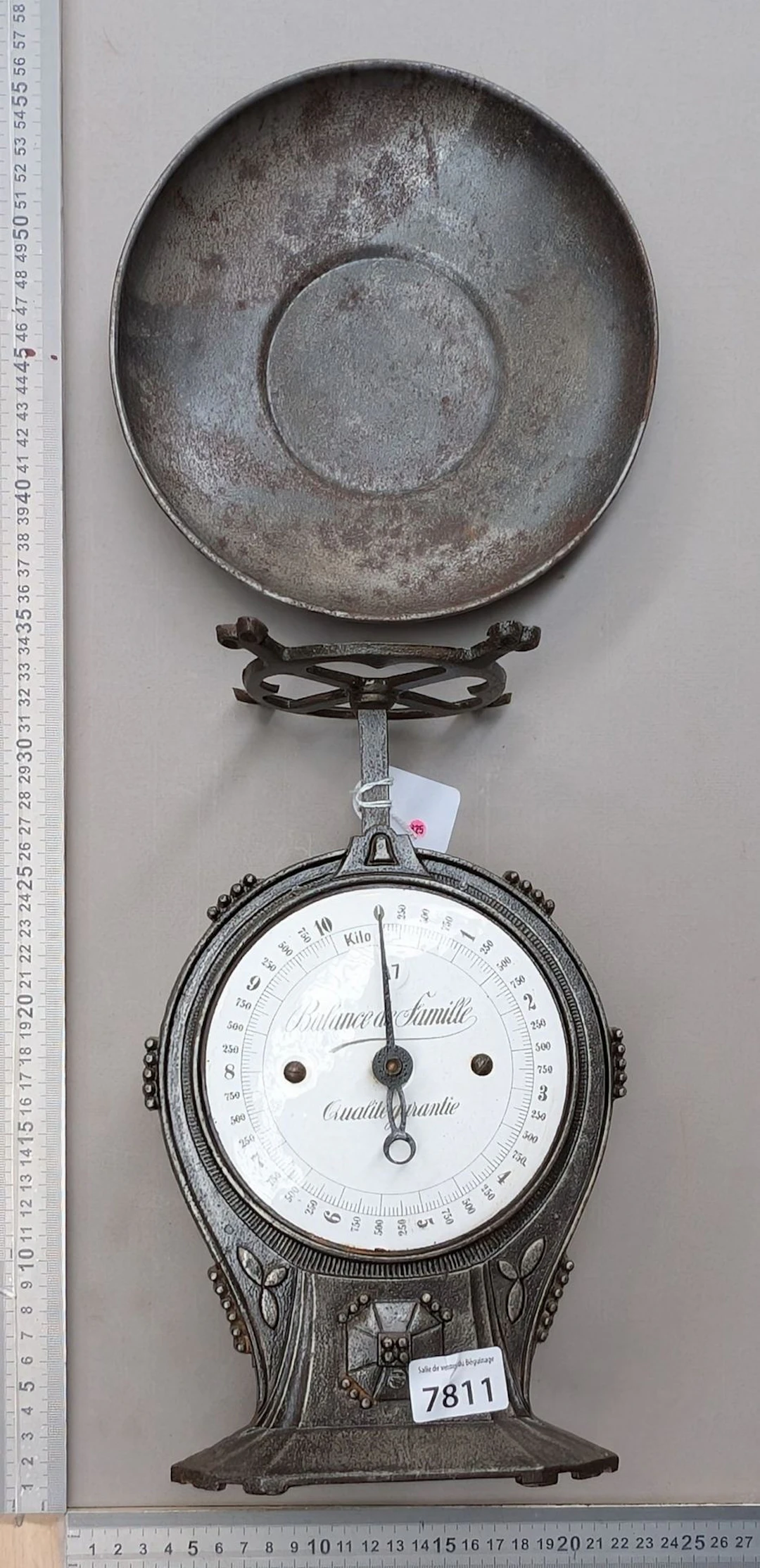 Family scale—see photos for dimensions and condition
