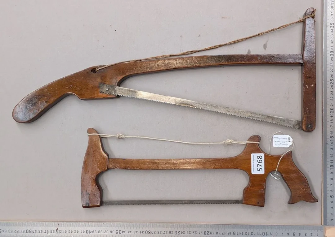 2 Nice little antique saws—see photos for dimensions and condition