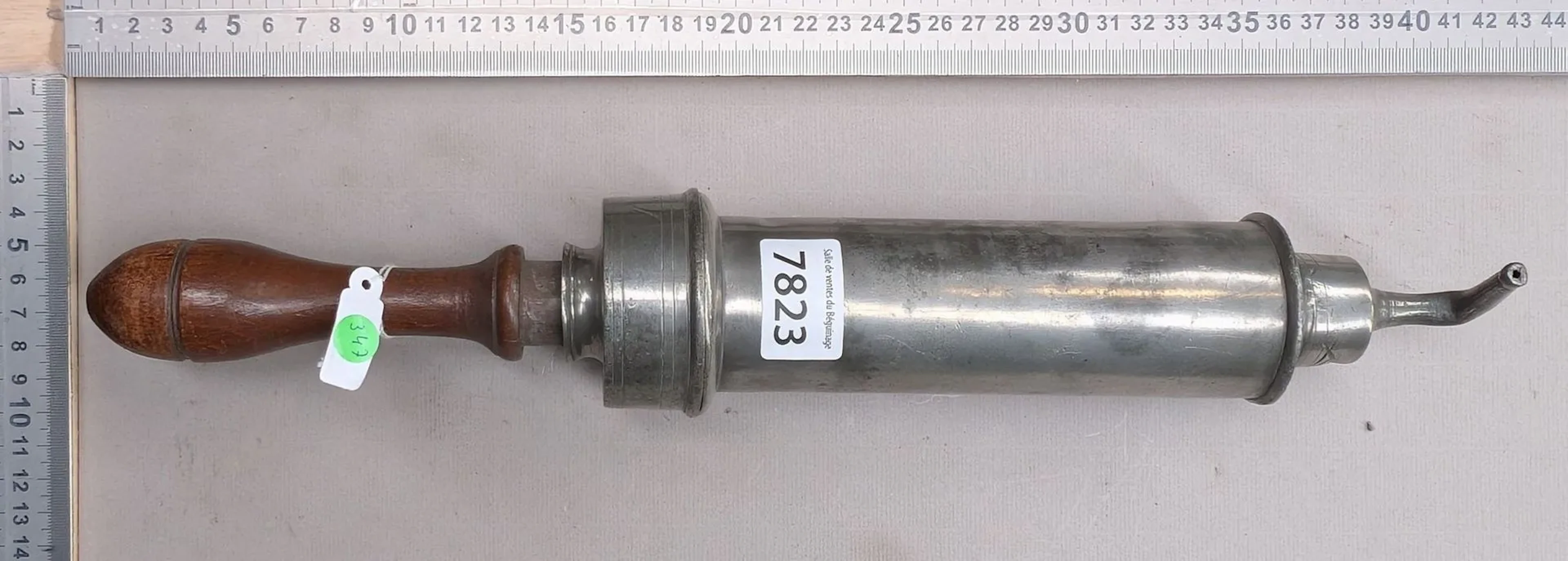 1 antique enema syringe - See photos for dimensions and condition