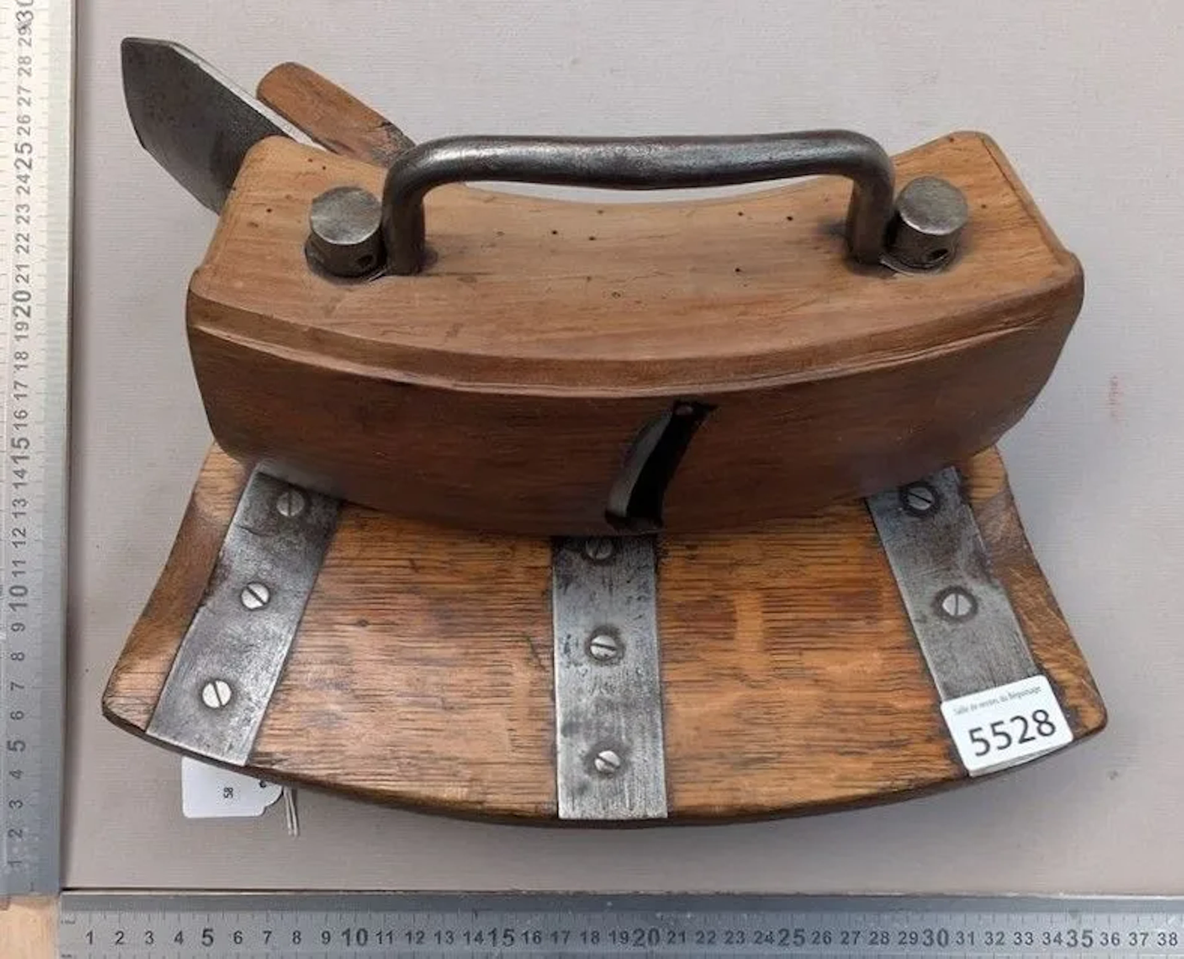 Beautiful PEUGEOT FRERES blade holder—see photos for dimensions and condition