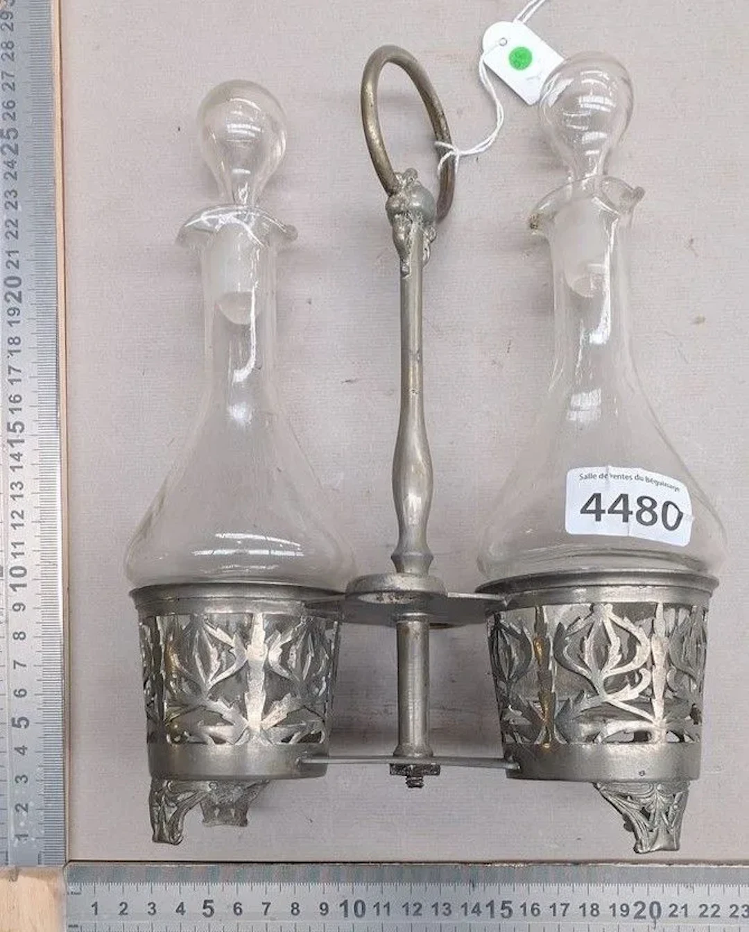 Oil and vinegar set - See photos for dimensions and condition
