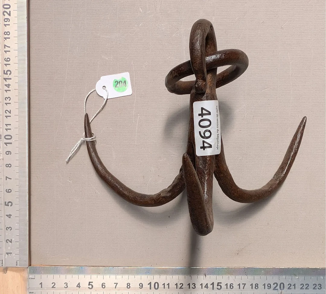 Antique forged grapple - See photos for dimensions and condition