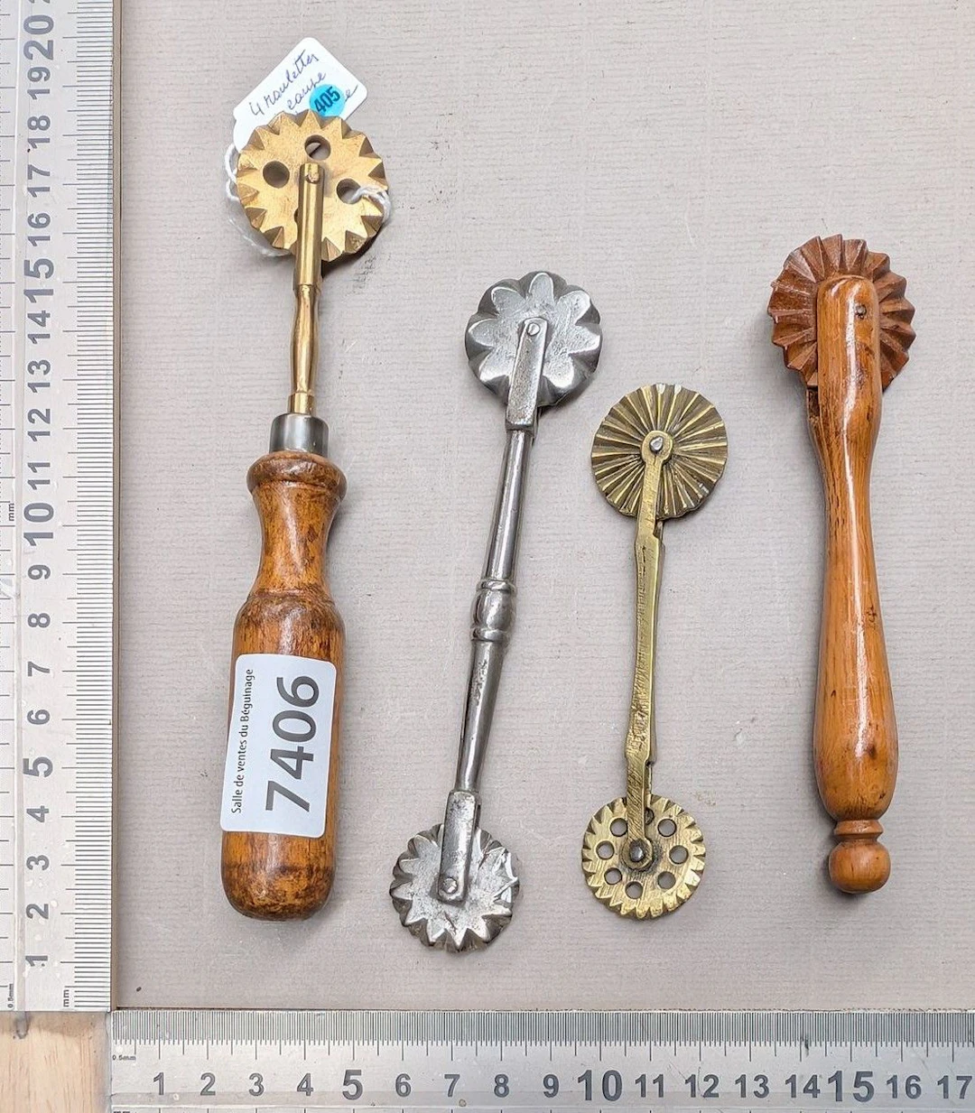 4 vintage wooden and brass dough cutters - See photos for dimensions